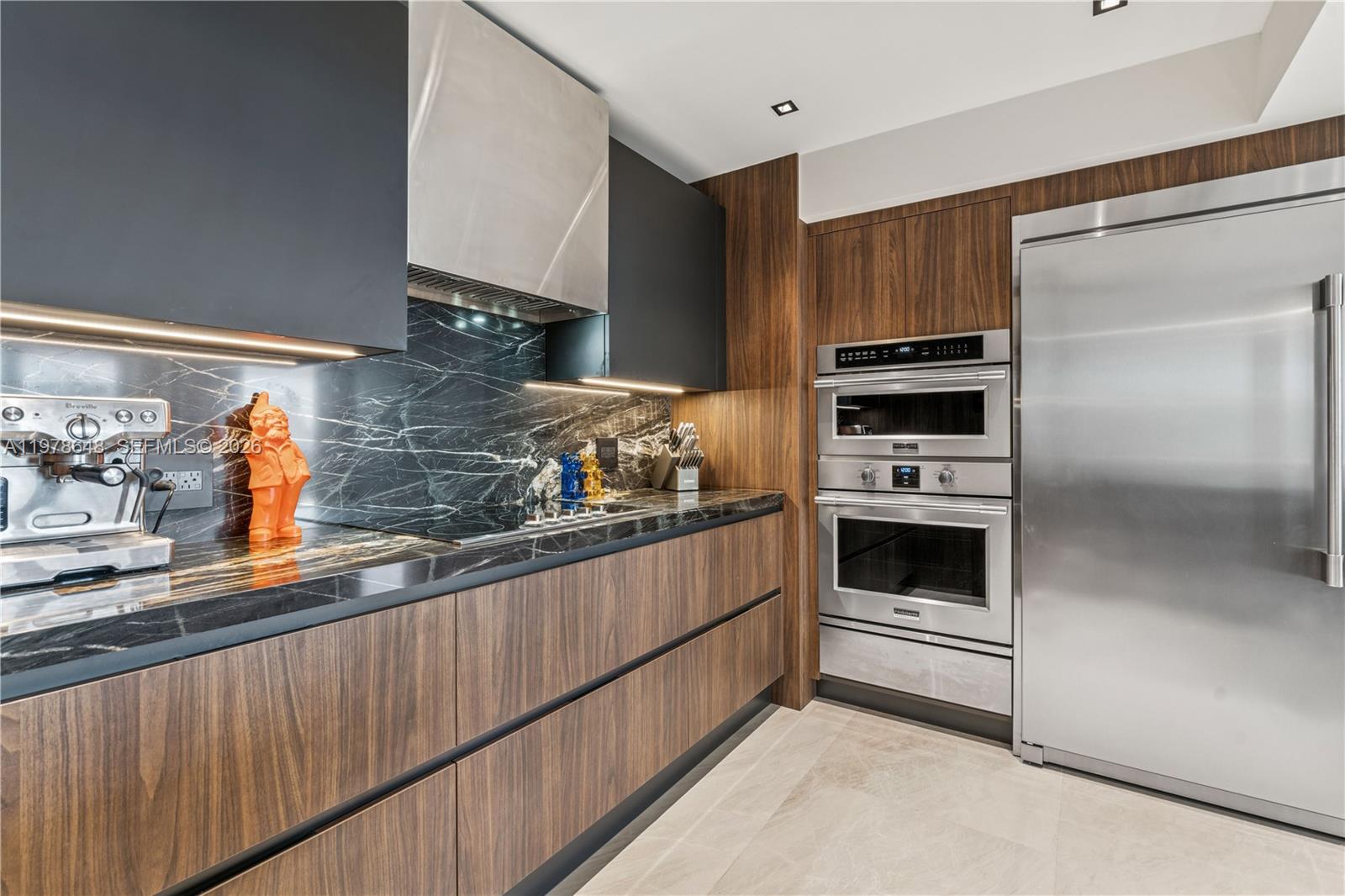 19667 Turnberry Way #8K Aventura, FL 33180