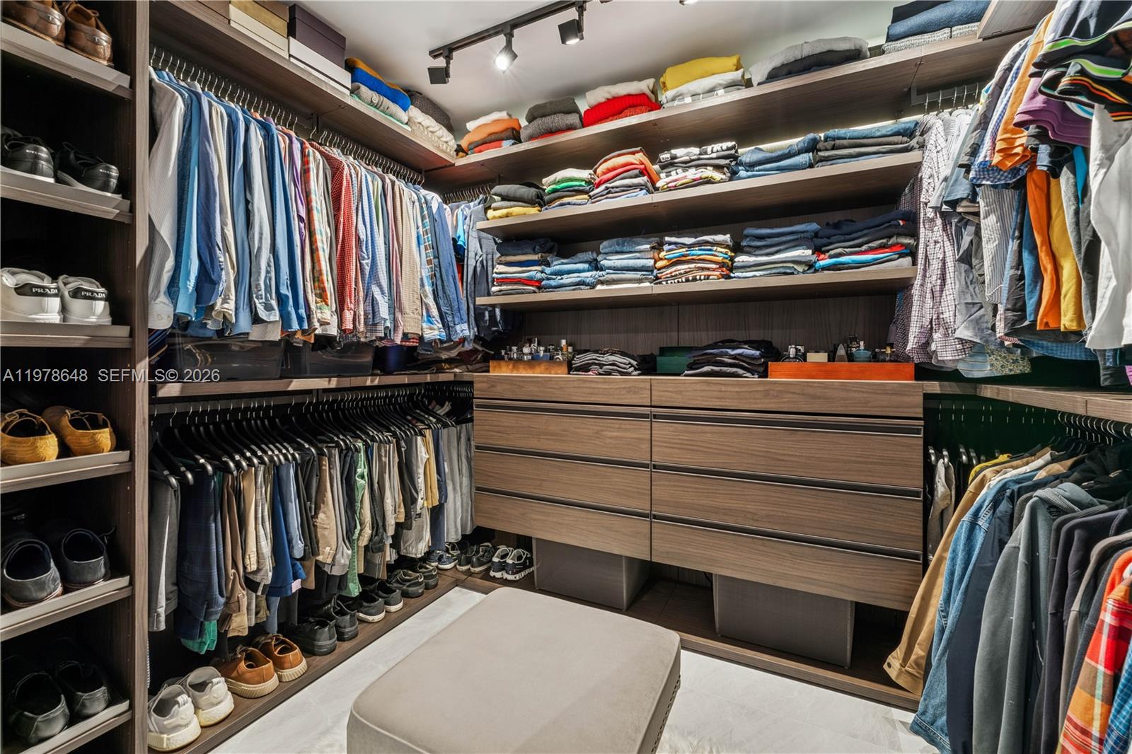 19667 Turnberry Way #8K Aventura, FL 33180