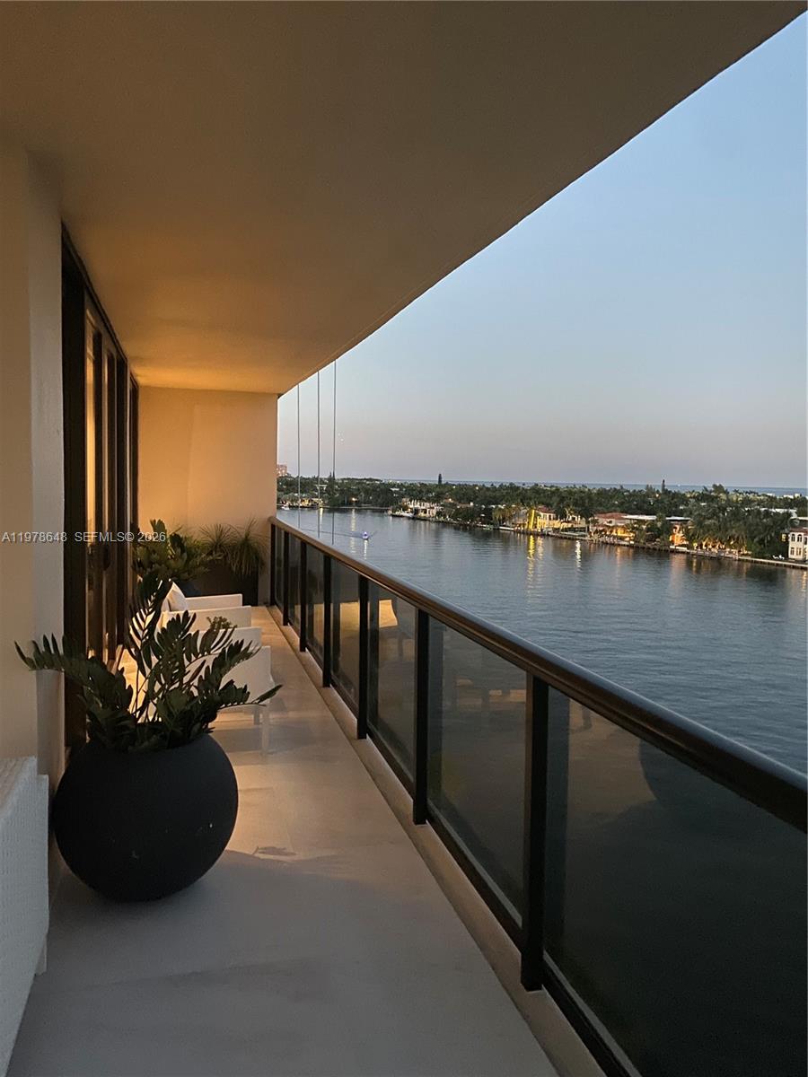 19667 Turnberry Way #8K Aventura, FL 33180