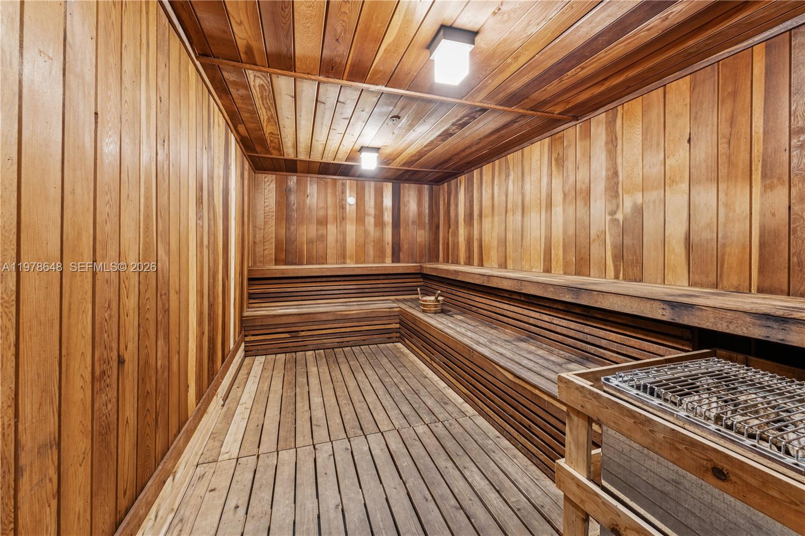 19667 Turnberry Way #8K Aventura, FL 33180