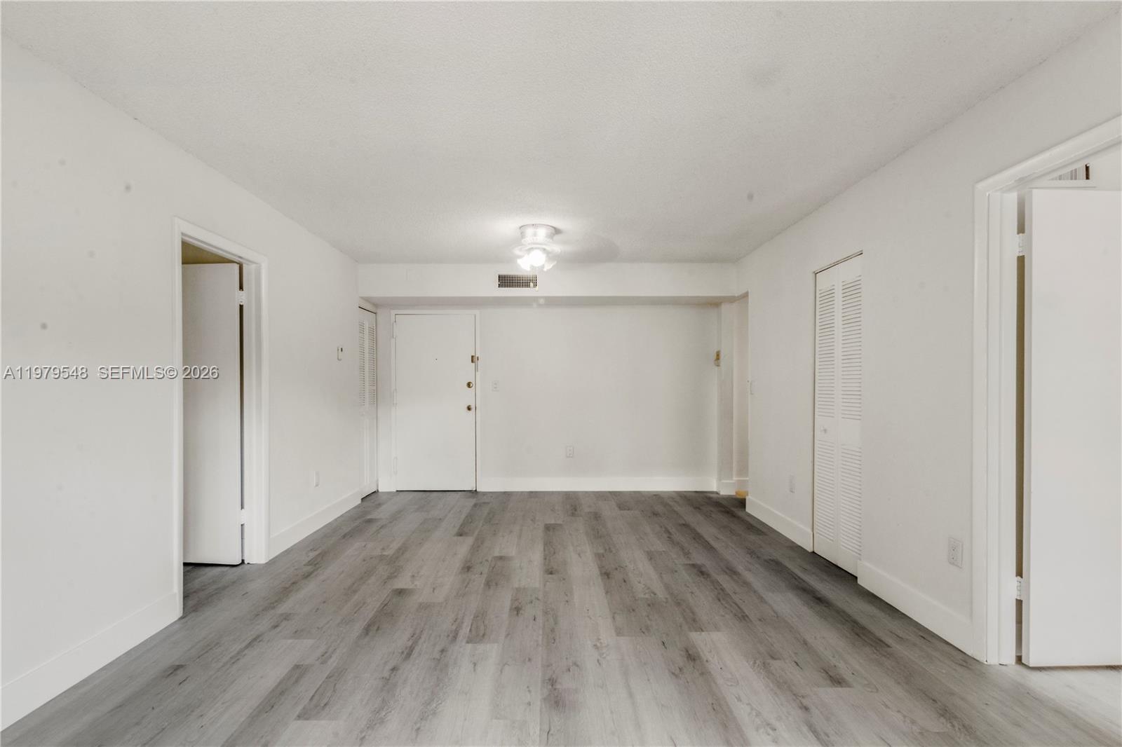 4855 NW 7th St #206-6 Miami, FL 33126