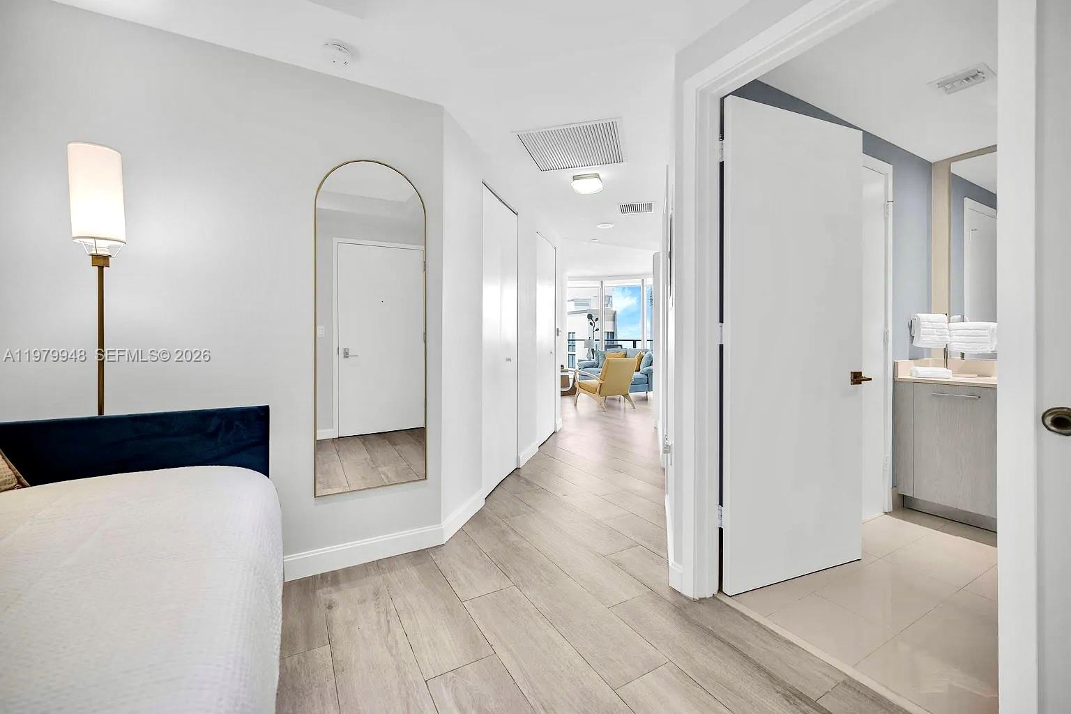 image Brickell Heights West13