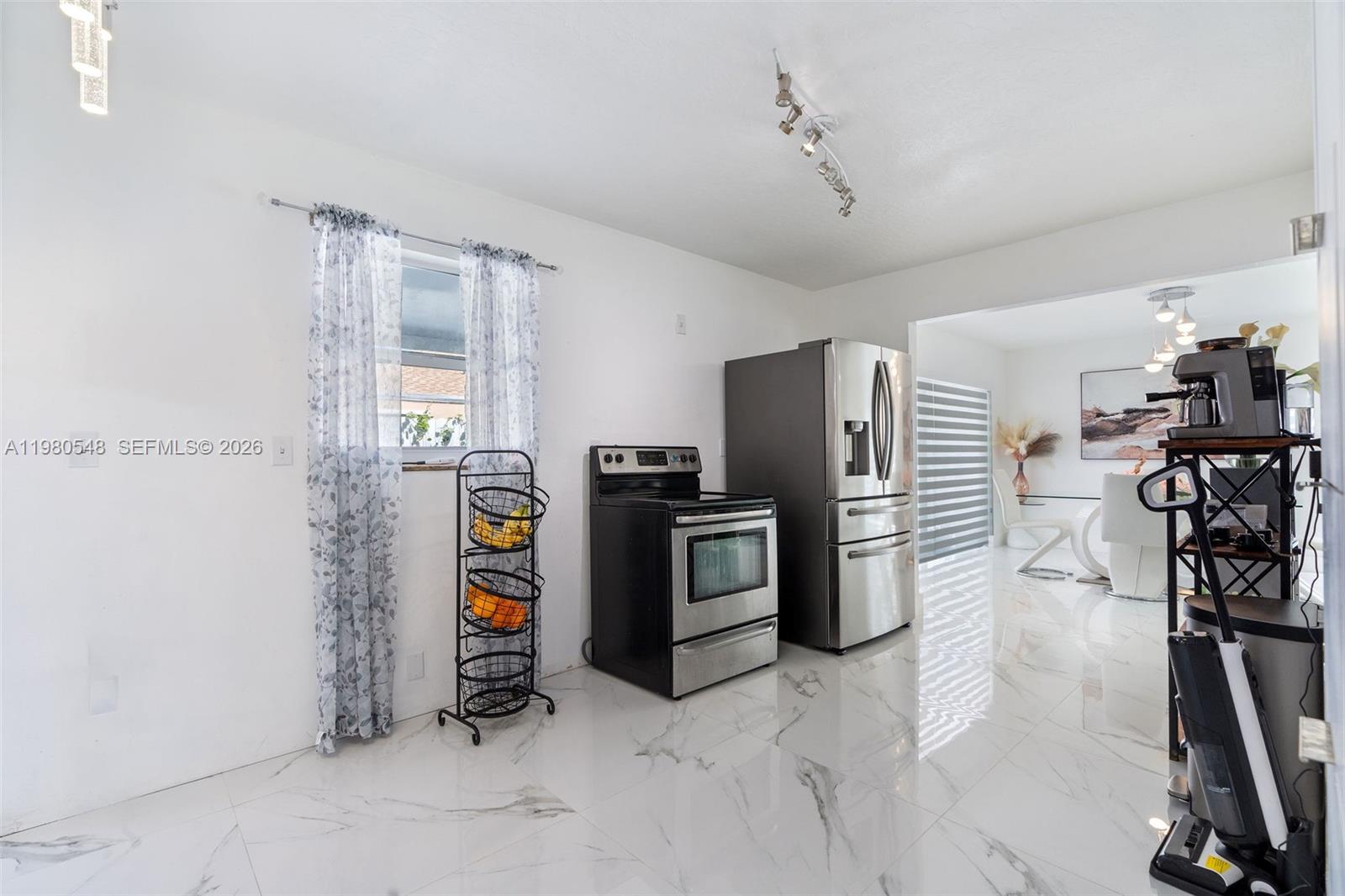 9849 SW 222nd Ter Cutler Bay, FL 33190