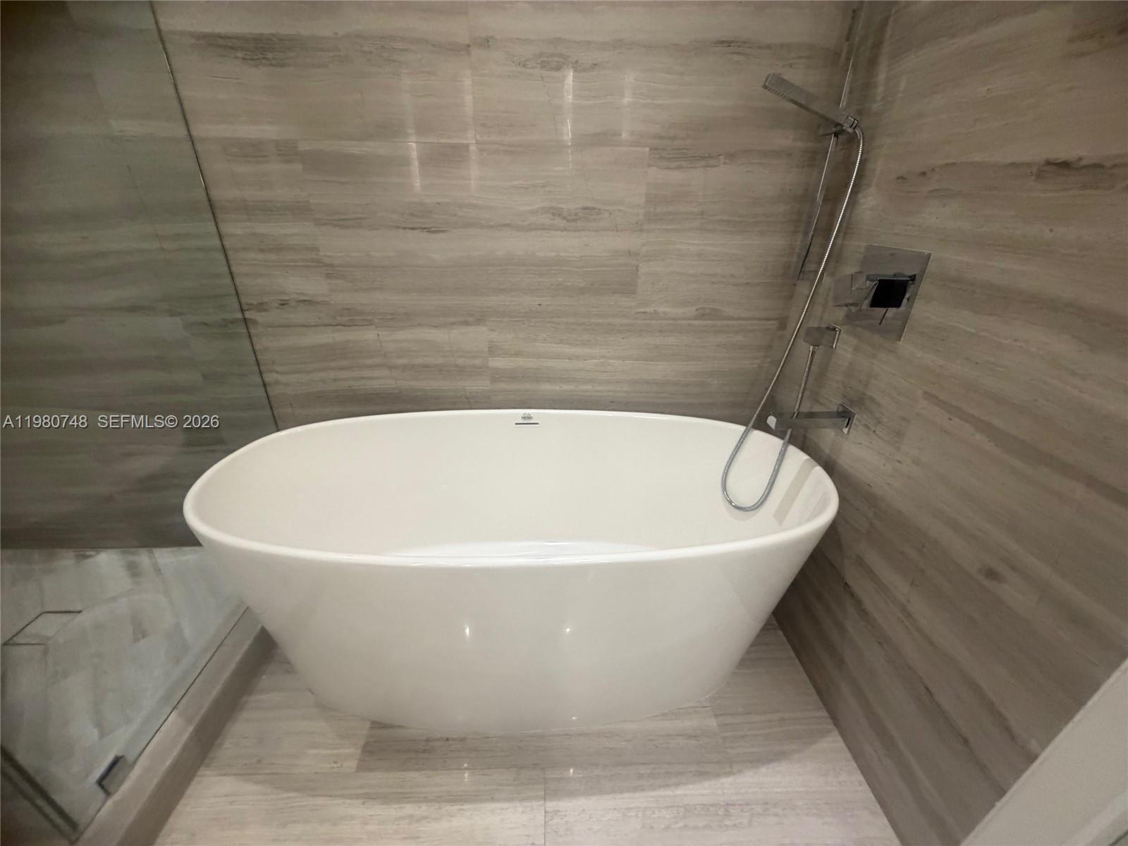 1451 Brickell Ave #4501 Miami, FL 33131