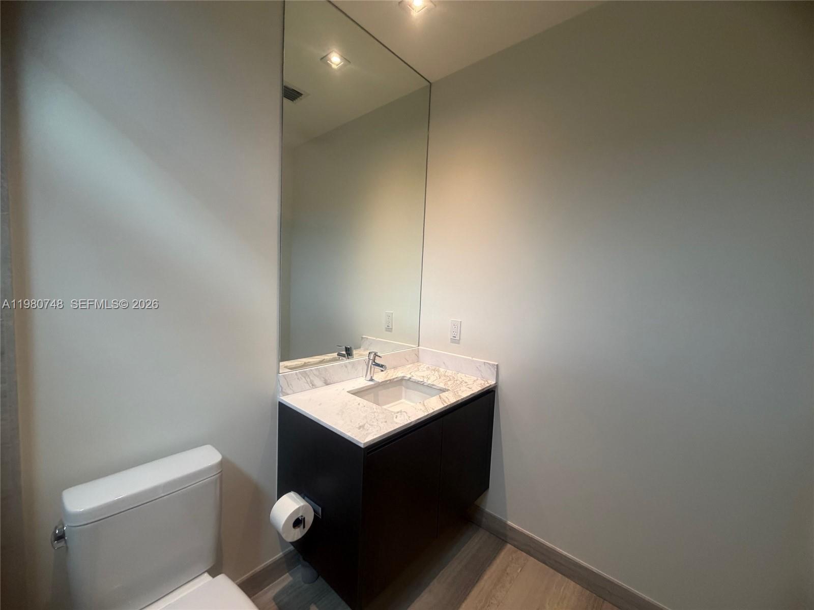 1451 Brickell Ave #4501 Miami, FL 33131