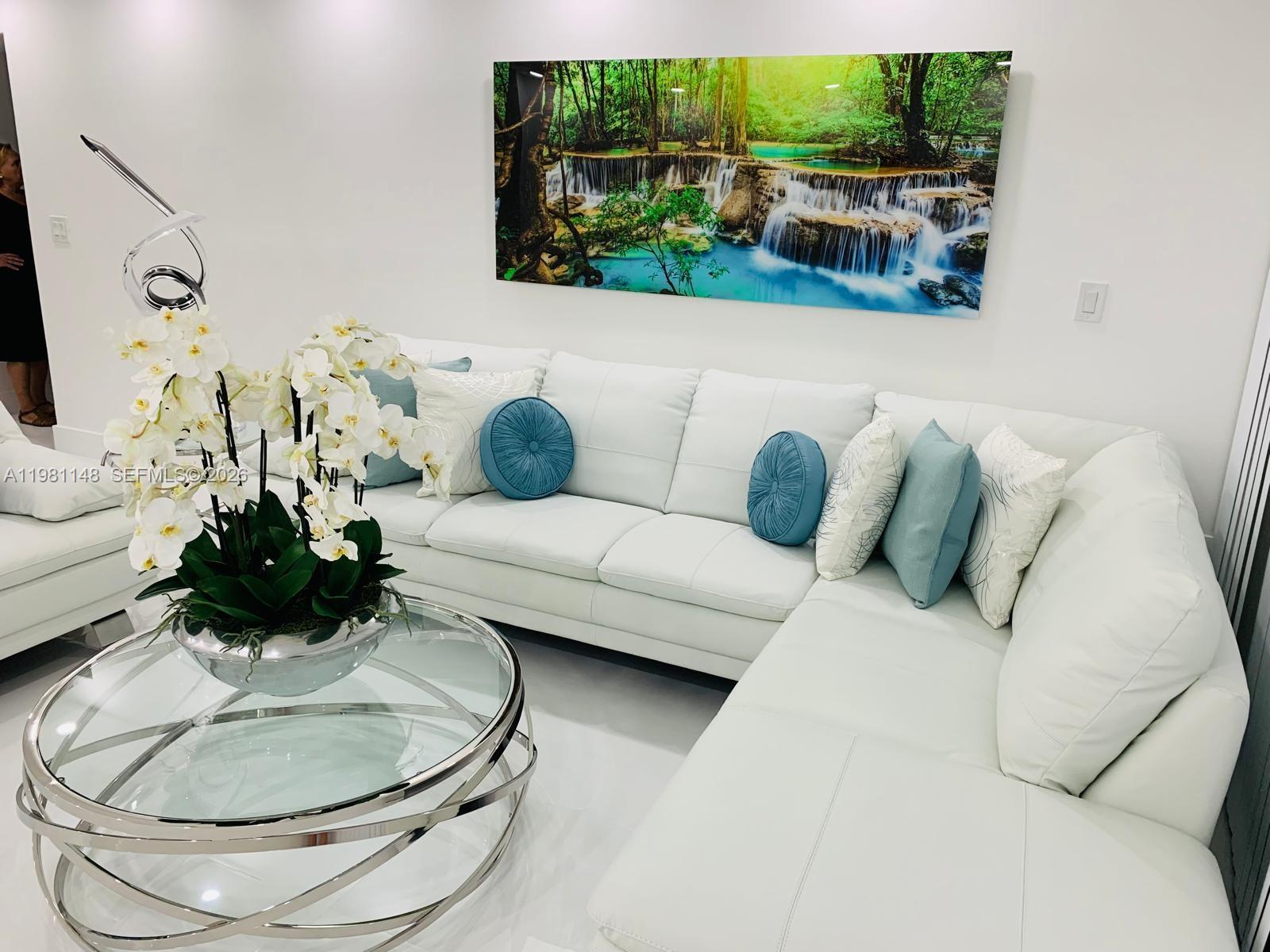 8101 Byron Ave #509 Miami Beach, FL 33141