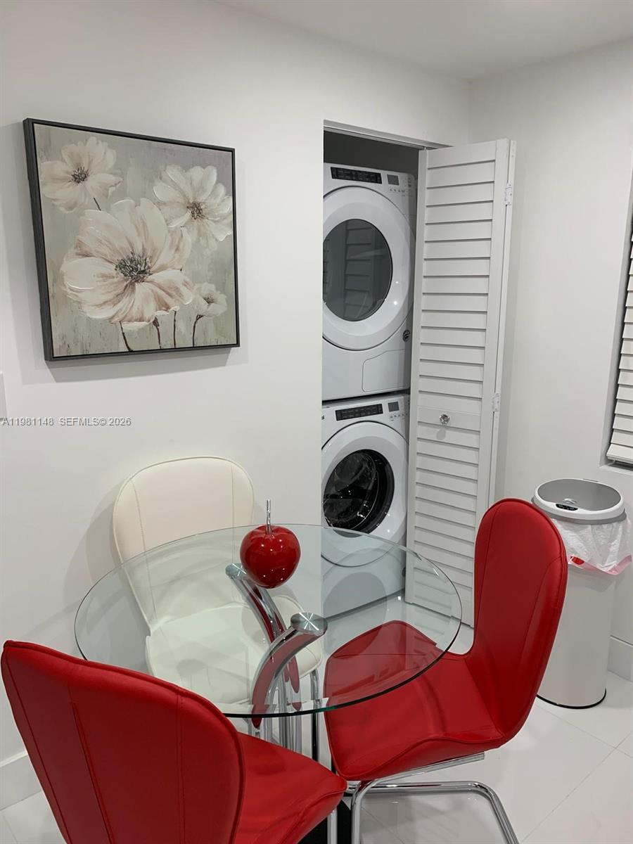 8101 Byron Ave #509 Miami Beach, FL 33141