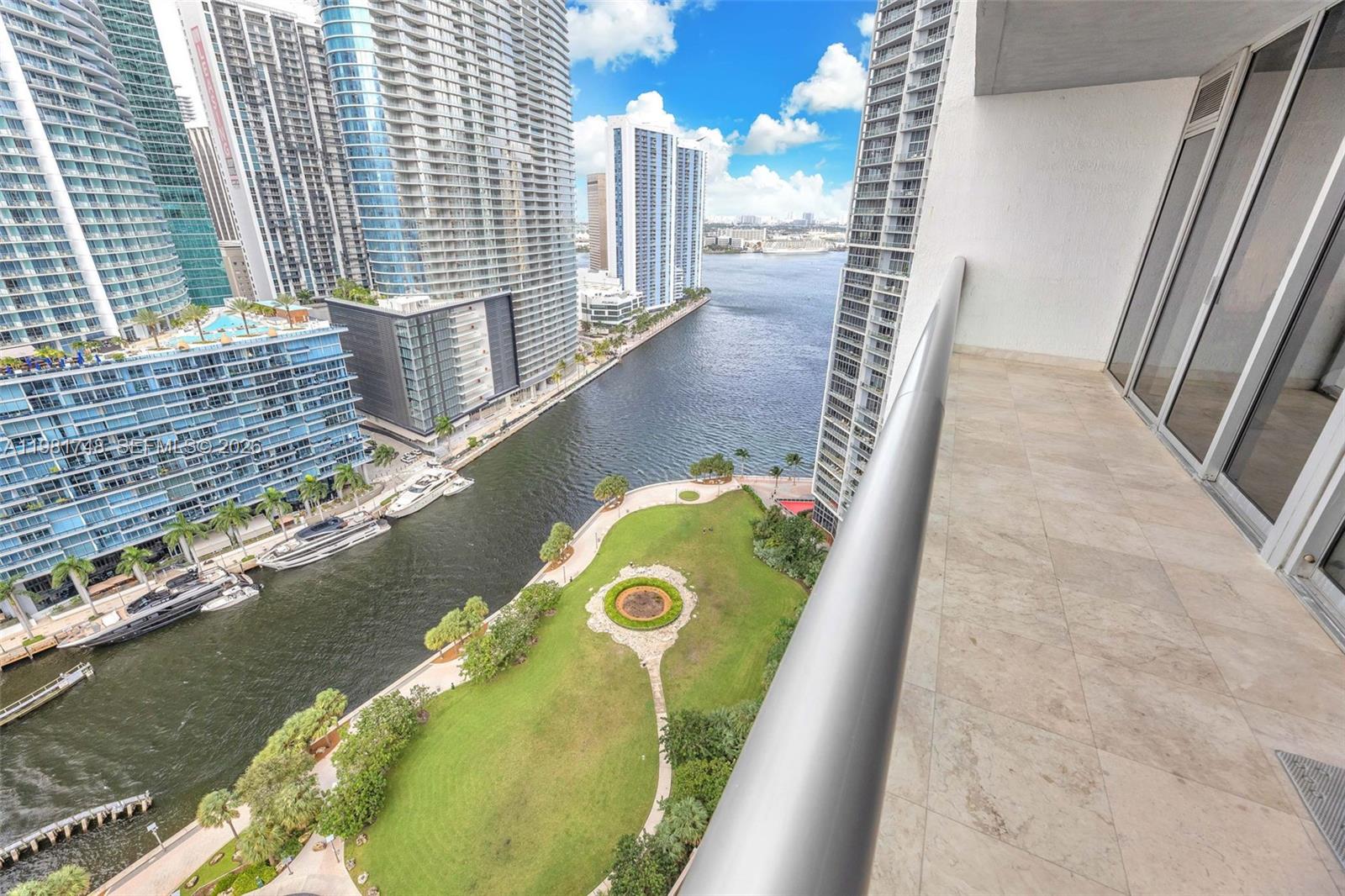485 Brickell Ave #2503 Miami, FL 33131