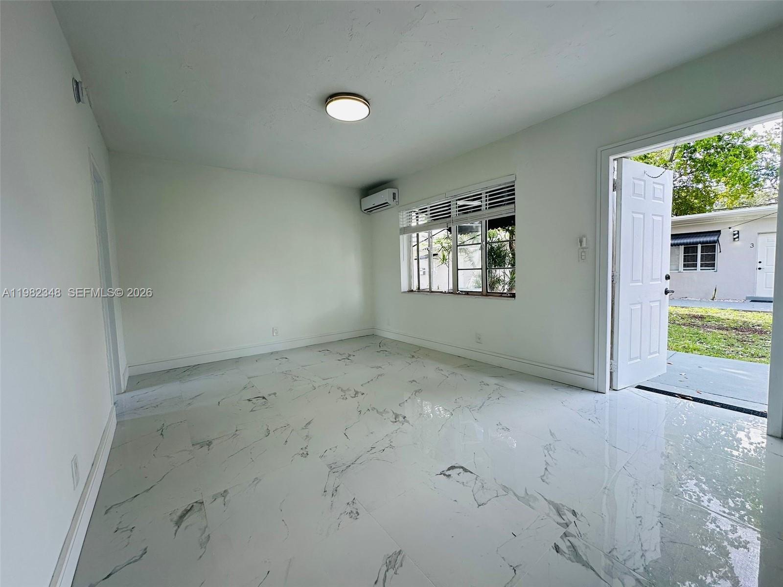 407 SE 14th Ct SE 14th Ct #3 Fort Lauderdale, FL 33316