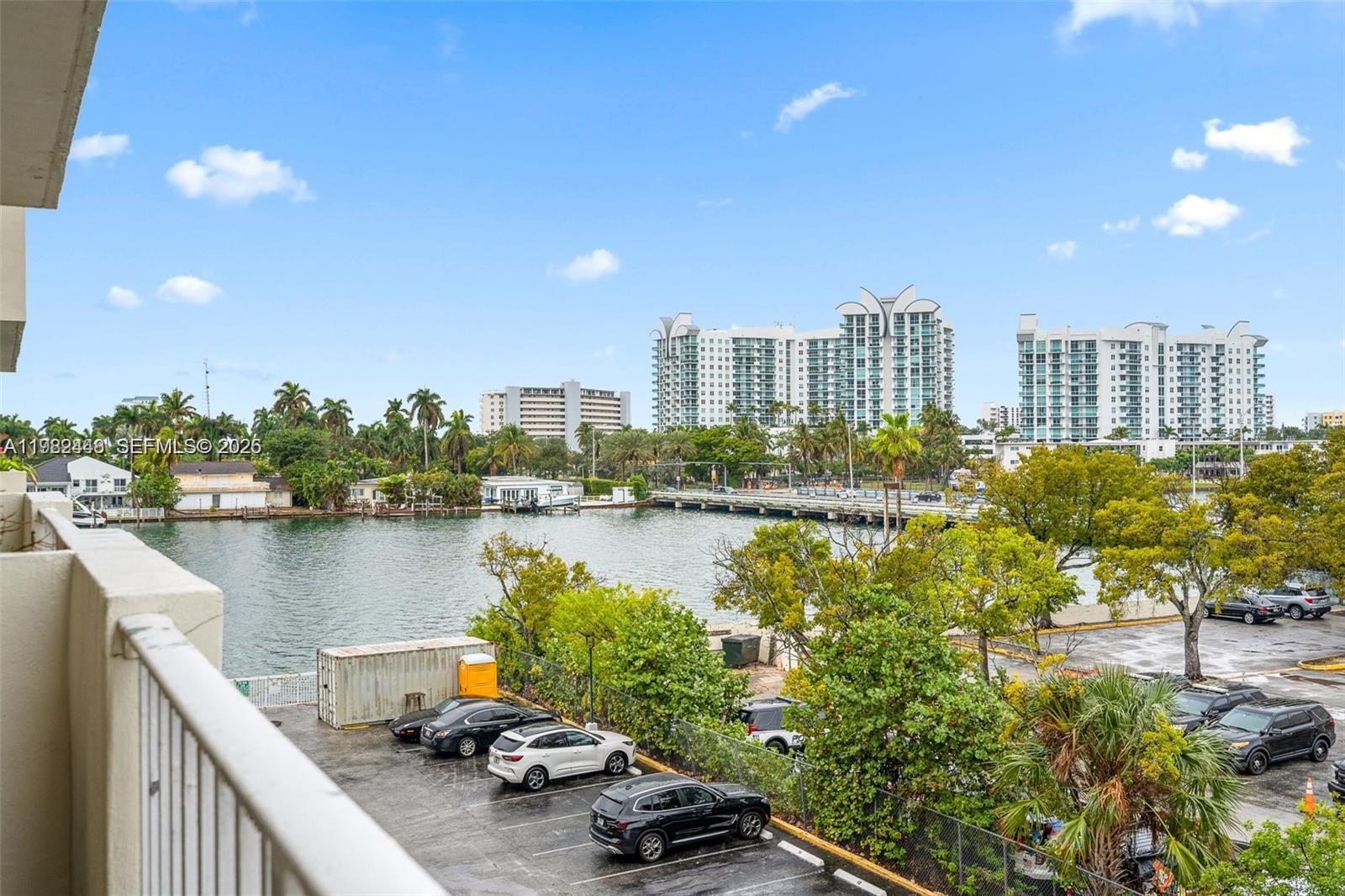 1455 N Treasure Dr #5E North Bay Village, FL 33141