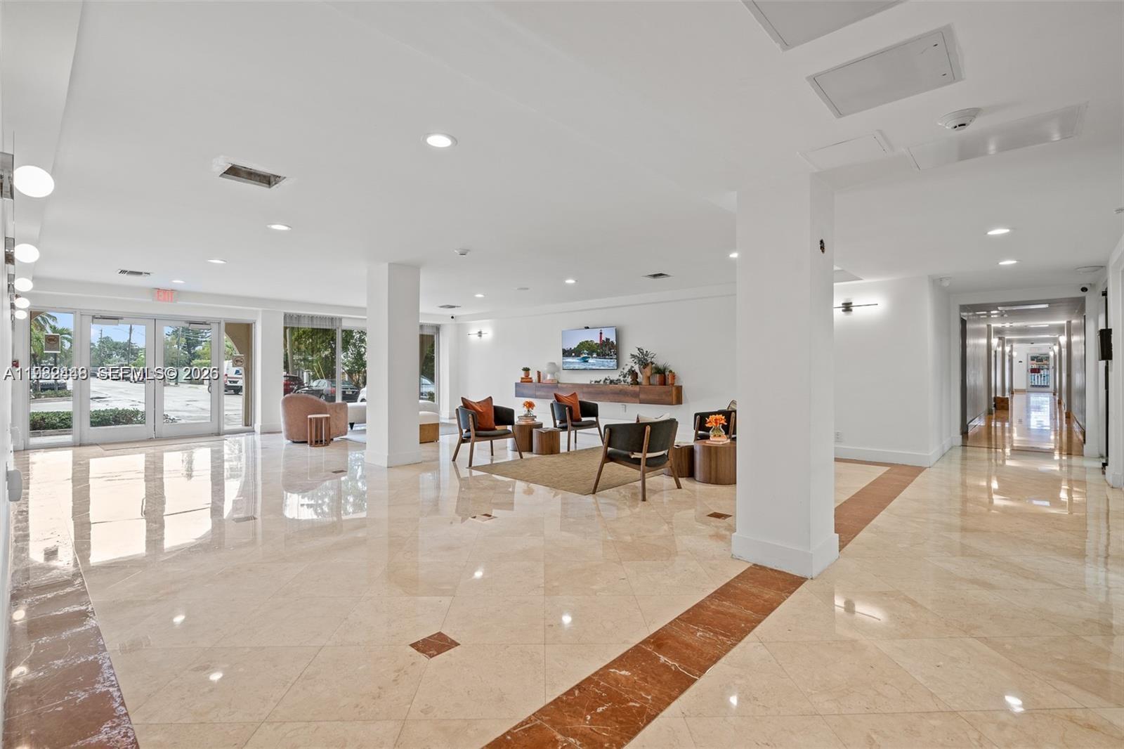 1455 N Treasure Dr #5E North Bay Village, FL 33141