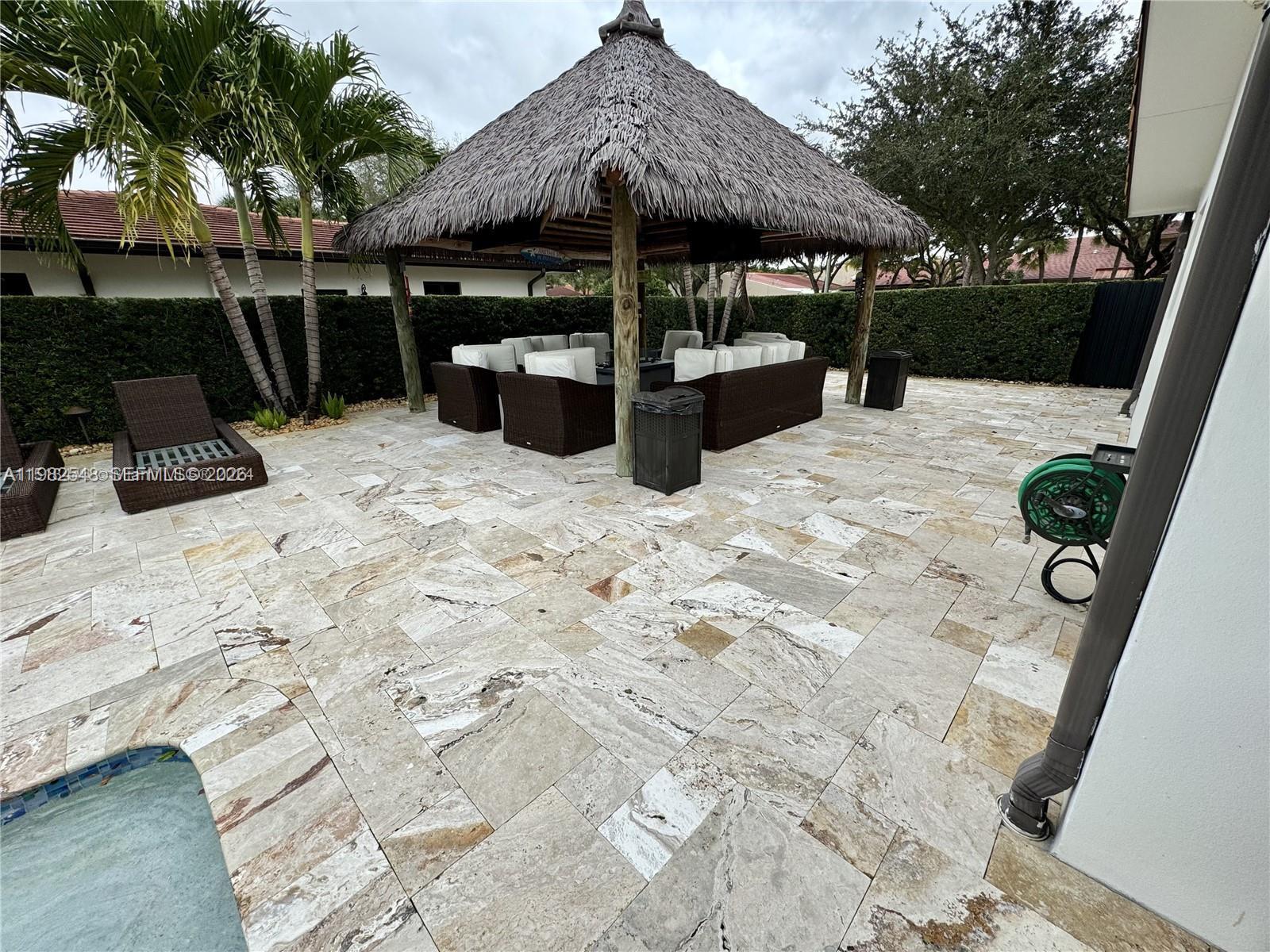 15101 Garvock Pl Miami Lakes, FL 33016