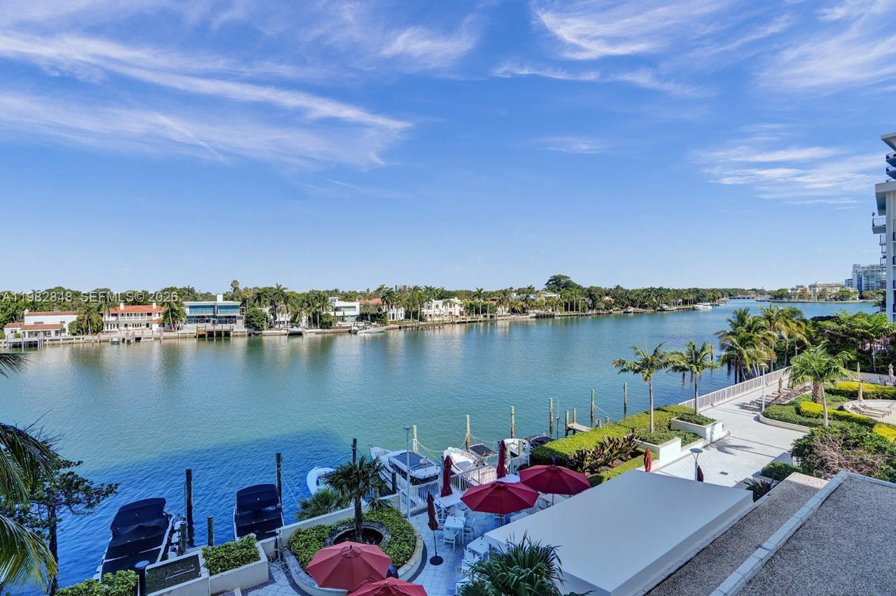 5600 Collins Ave #5R