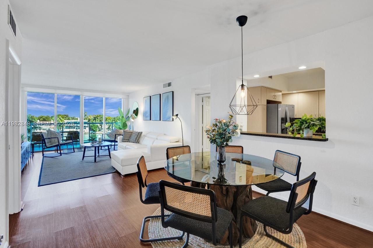 5600 Collins Ave #5R Miami Beach, FL 33140