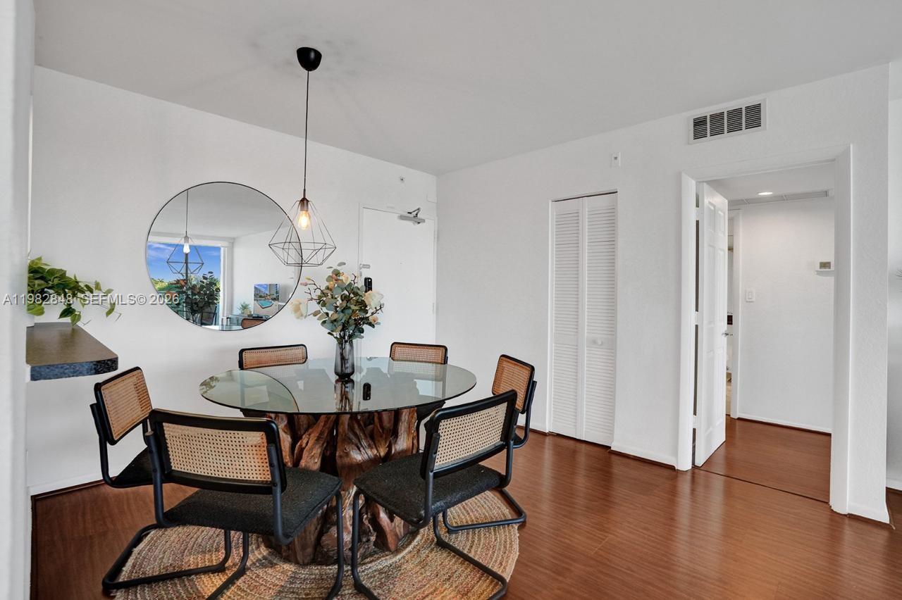 5600 Collins Ave #5R Miami Beach, FL 33140