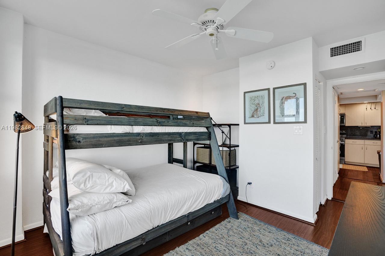 5600 Collins Ave #5R Miami Beach, FL 33140