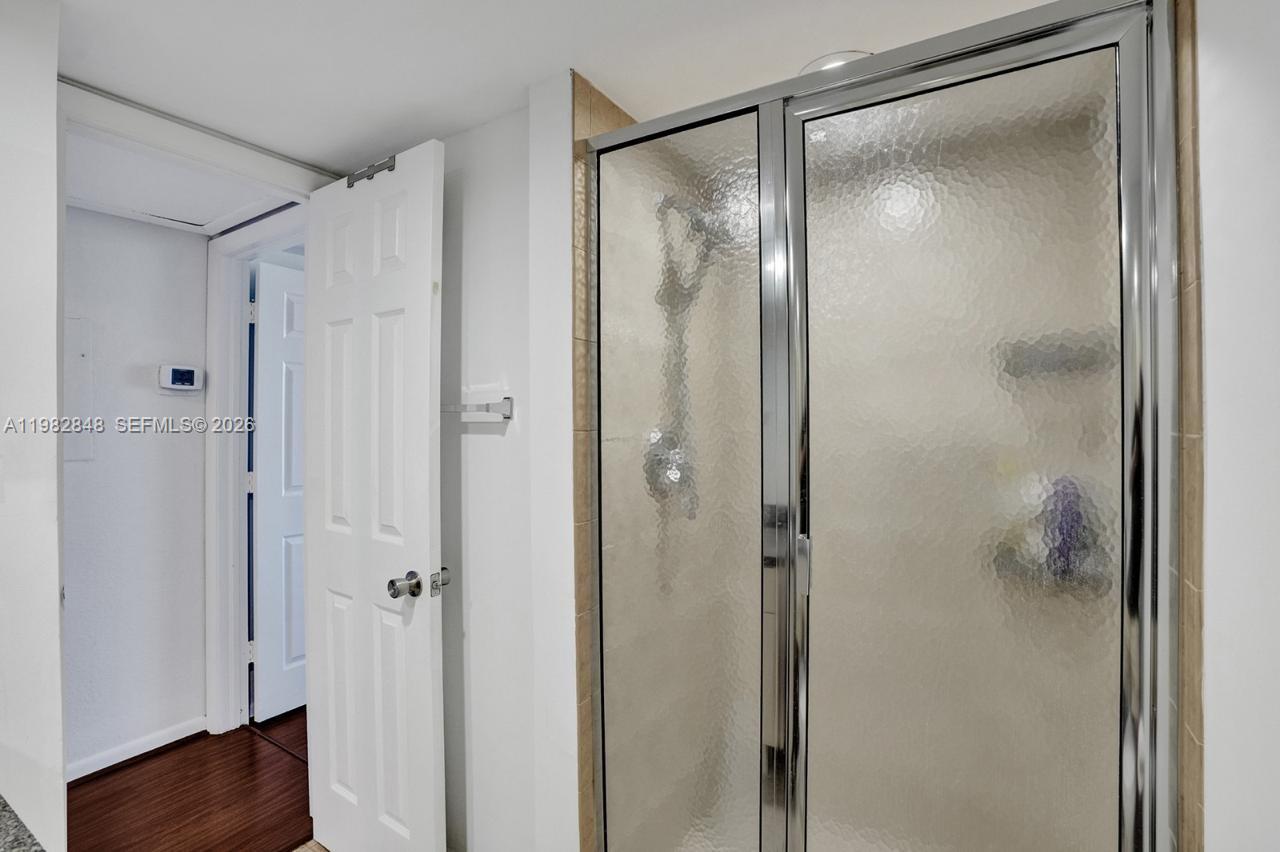 5600 Collins Ave #5R Miami Beach, FL 33140