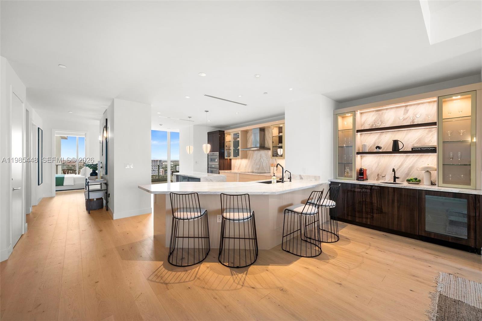 2627 S Bayshore Dr #2904 Miami, FL 33133