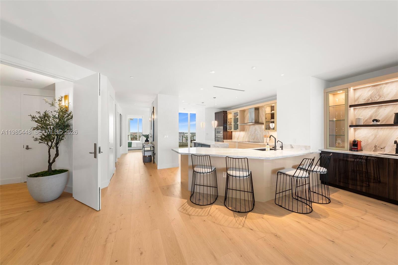 2627 S Bayshore Dr #2904 Miami, FL 33133