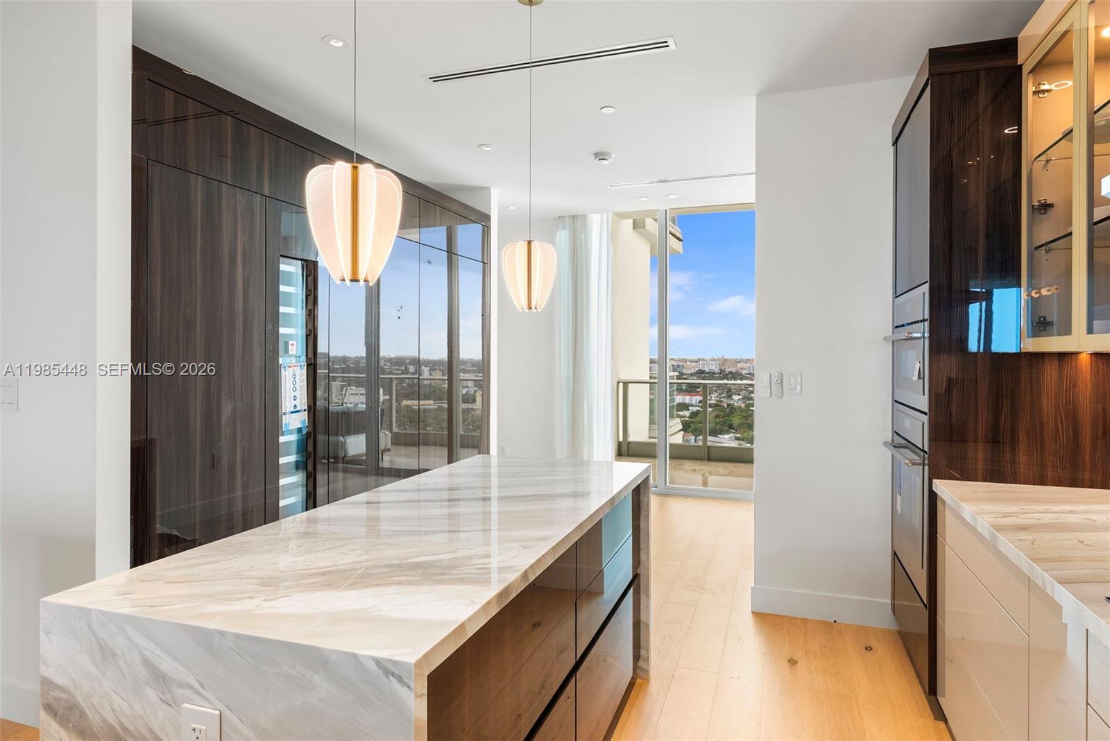 2627 S Bayshore Dr #2904 Miami, FL 33133