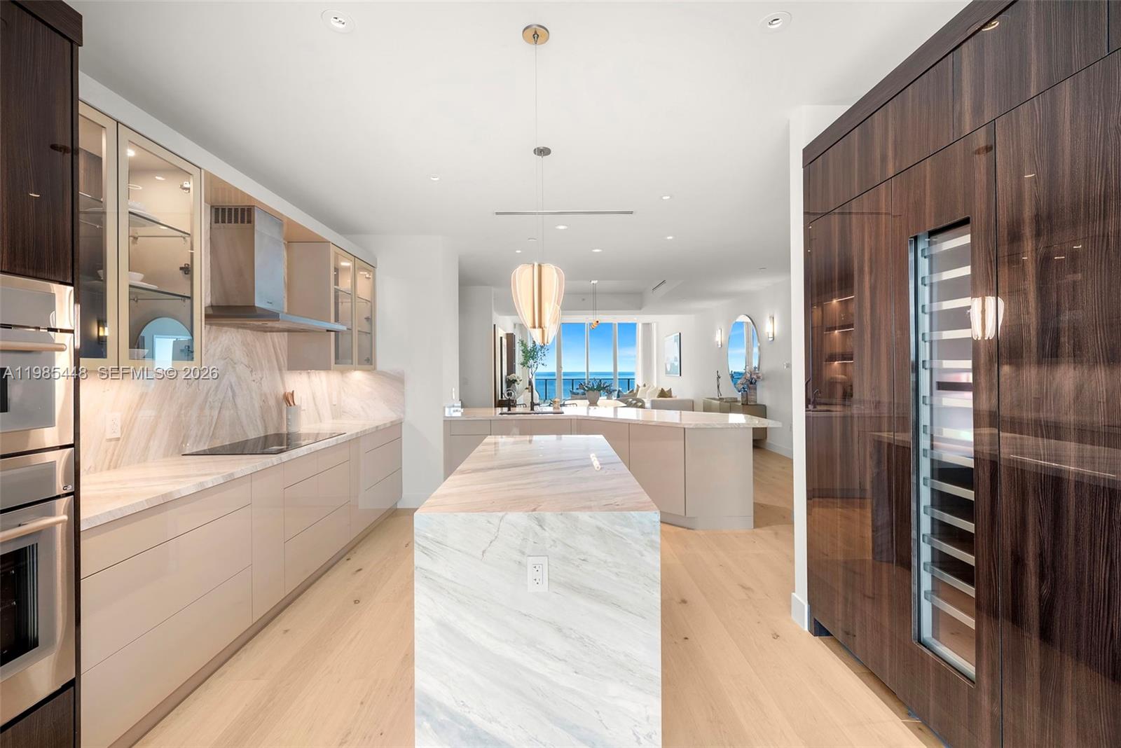 2627 S Bayshore Dr #2904 Miami, FL 33133