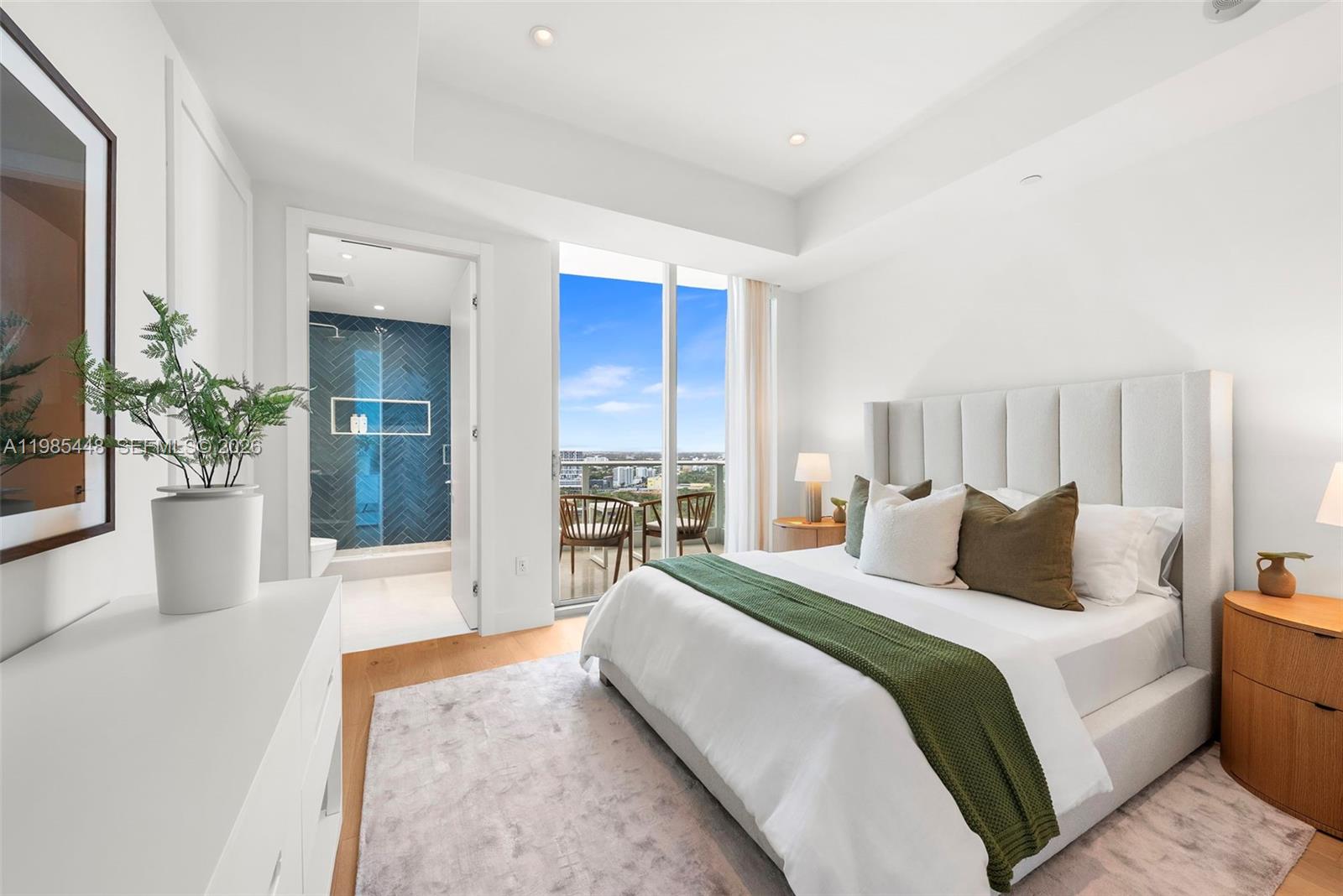 2627 S Bayshore Dr #2904 Miami, FL 33133