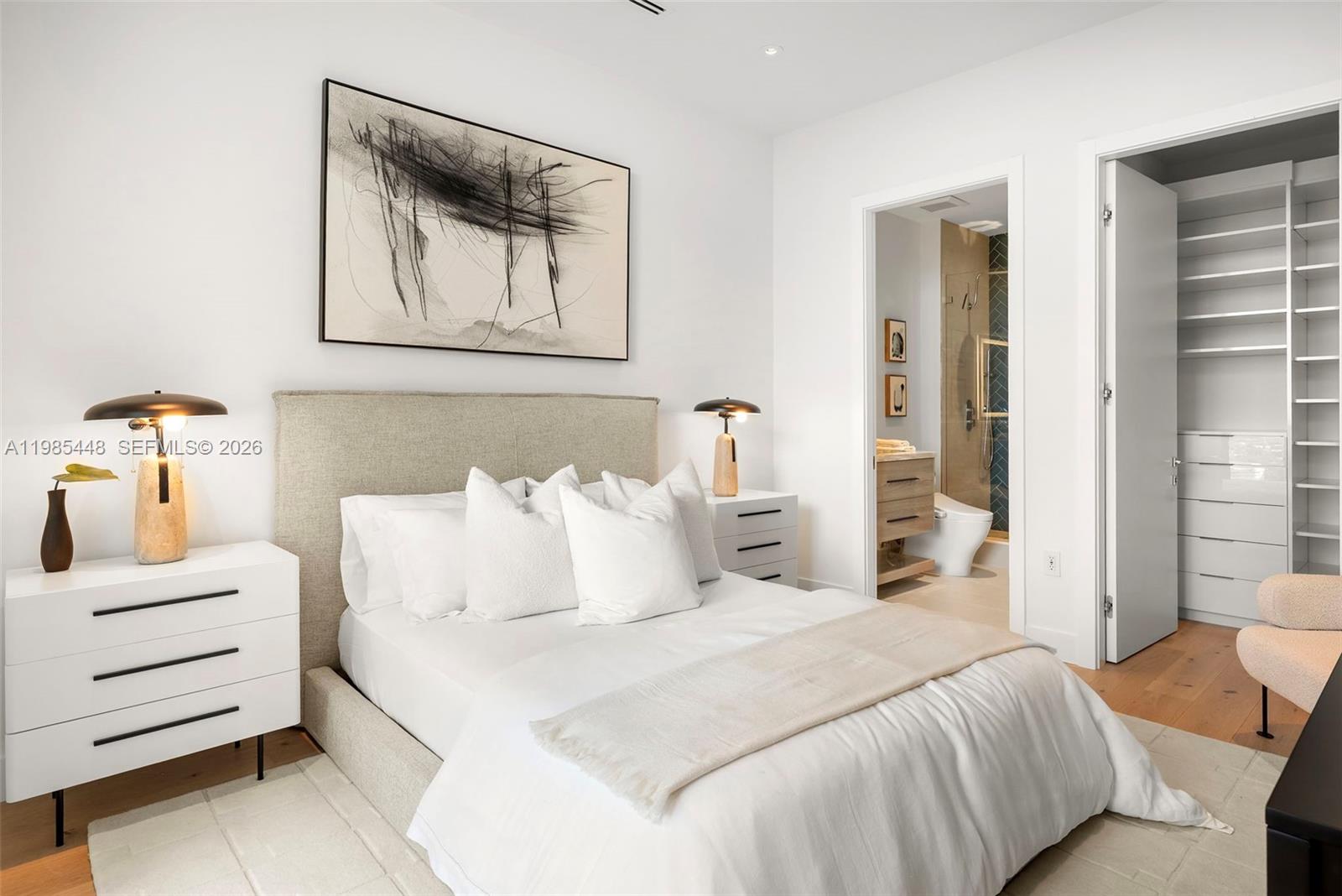 2627 S Bayshore Dr #2904 Miami, FL 33133