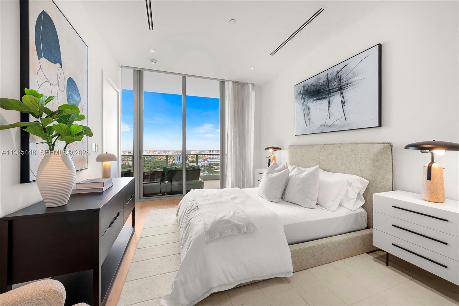 2627 S Bayshore Dr #2904 Miami, FL 33133