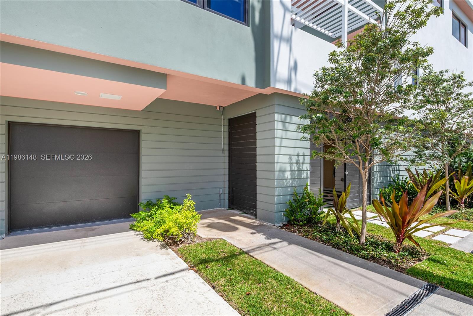 721 SW 11th St #A Miami, FL 33129