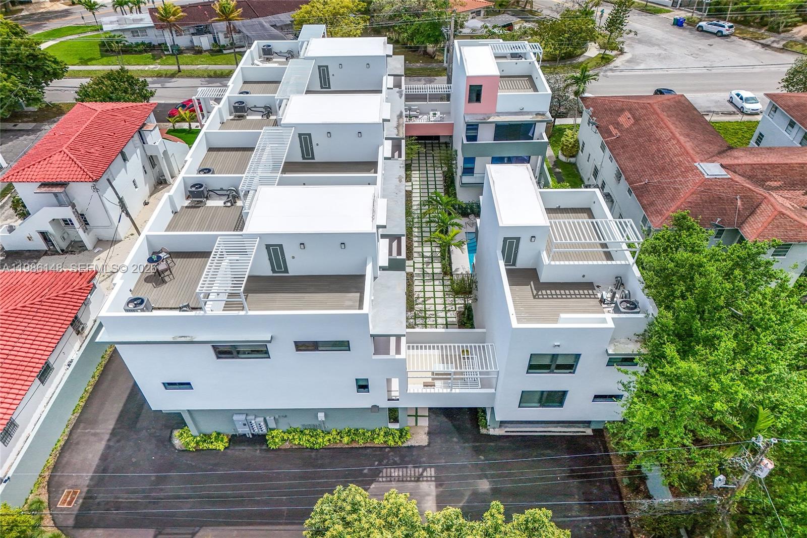 721 SW 11th St #A Miami, FL 33129