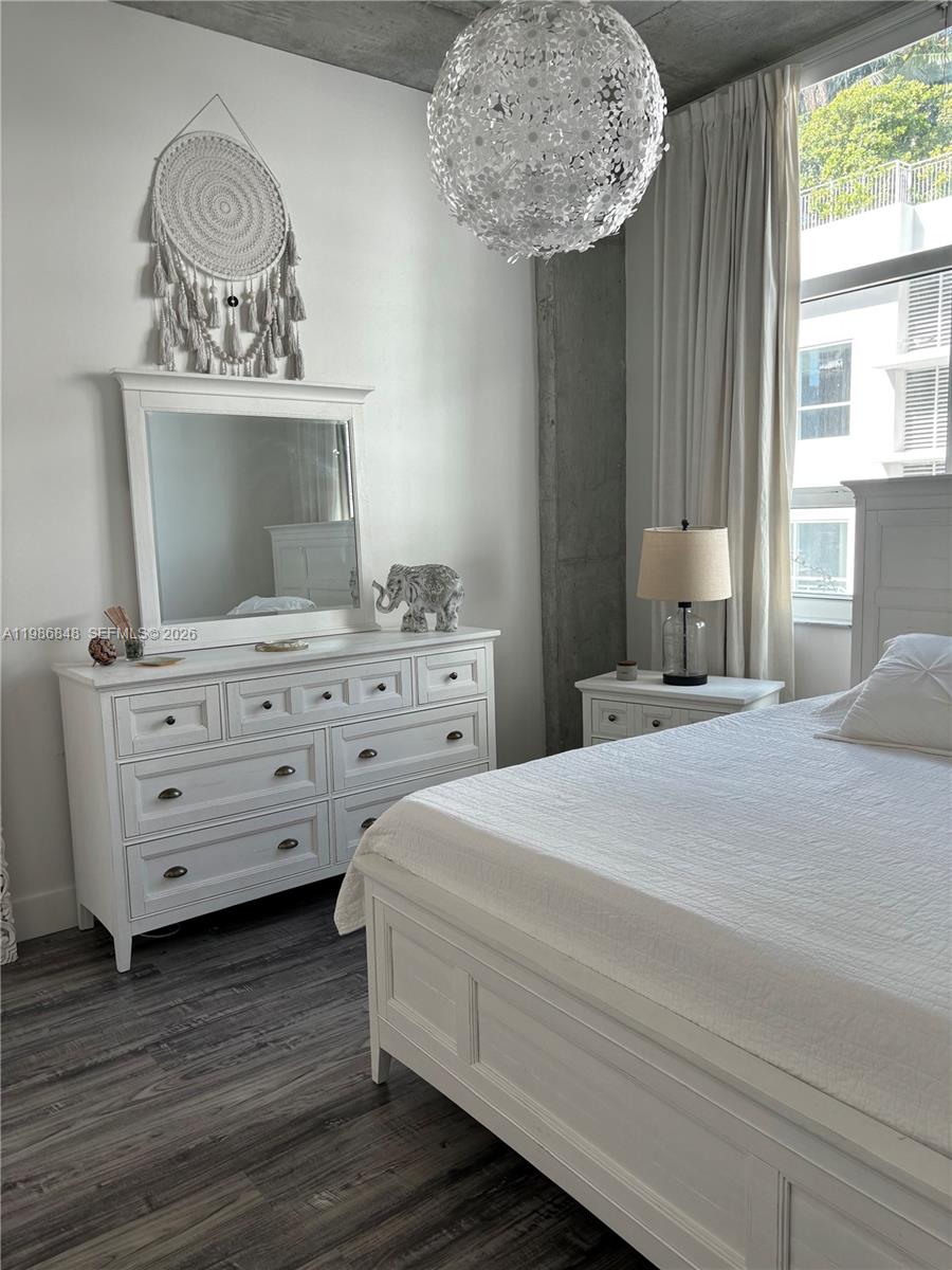 2001 Biscayne Blvd #2310 Miami, FL 33137