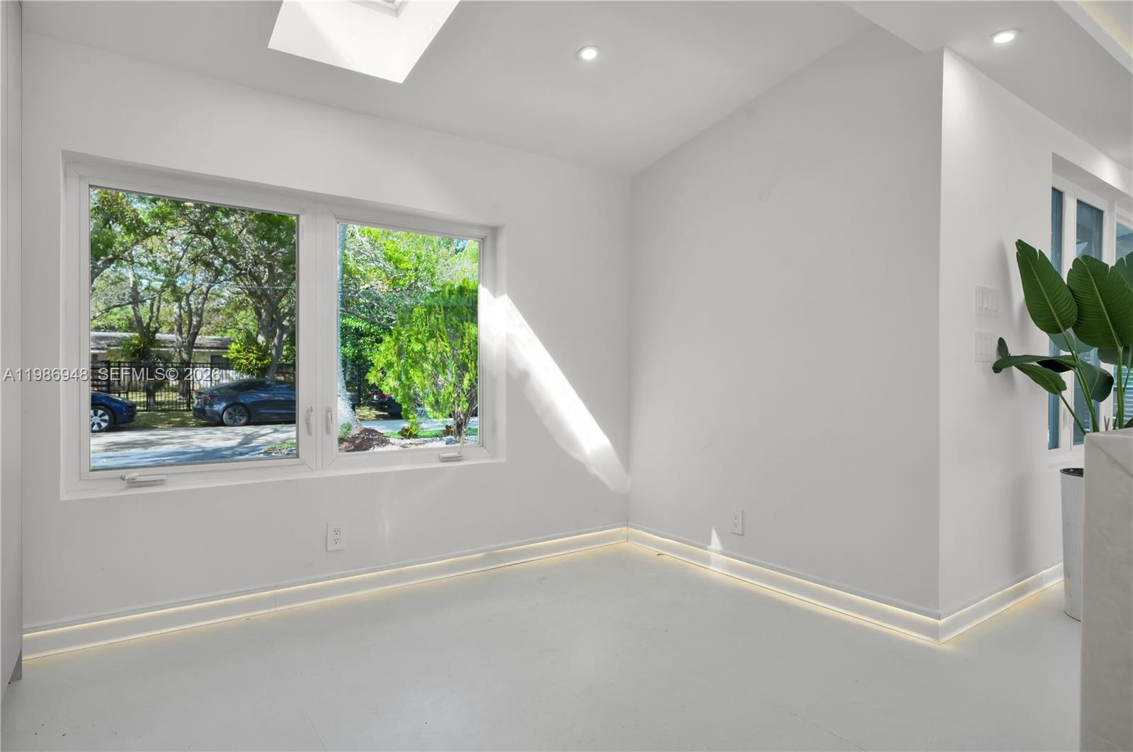 8220 SW 133rd St Pinecrest, FL 33156