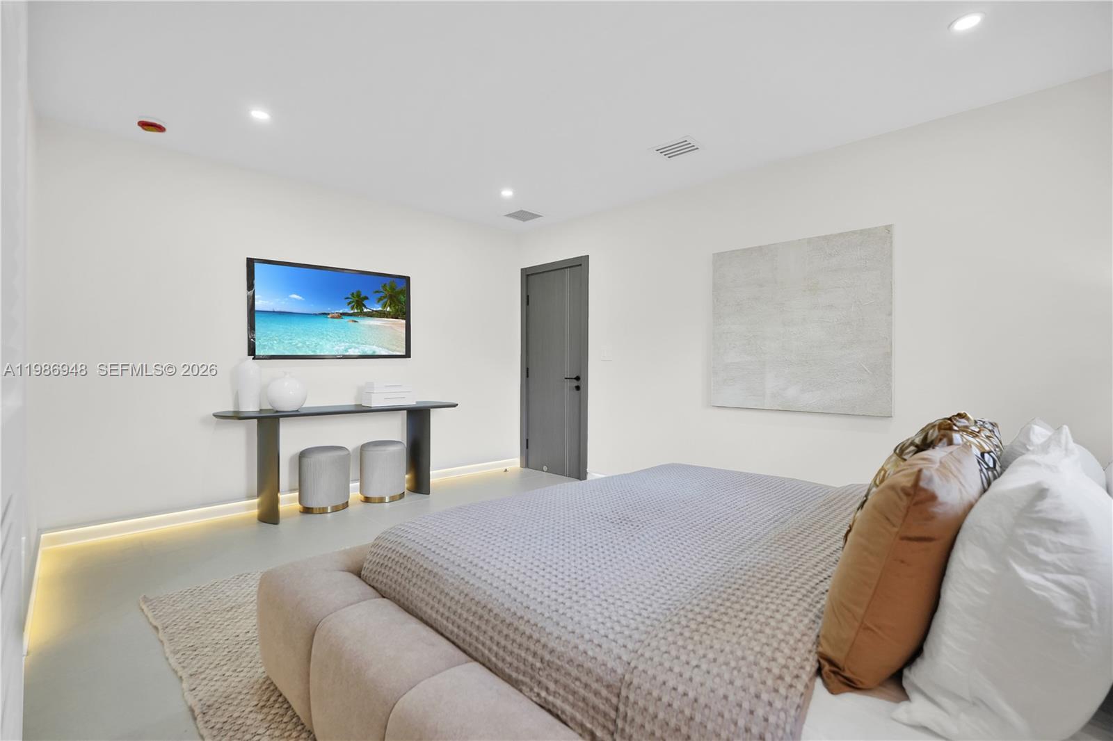 8220 SW 133rd St Pinecrest, FL 33156