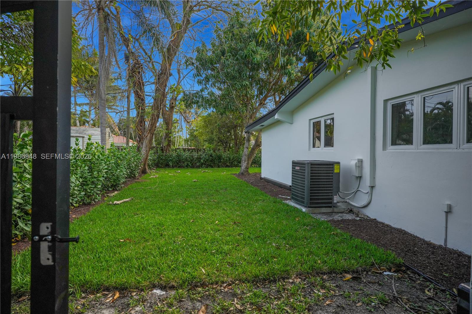 8220 SW 133rd St Pinecrest, FL 33156