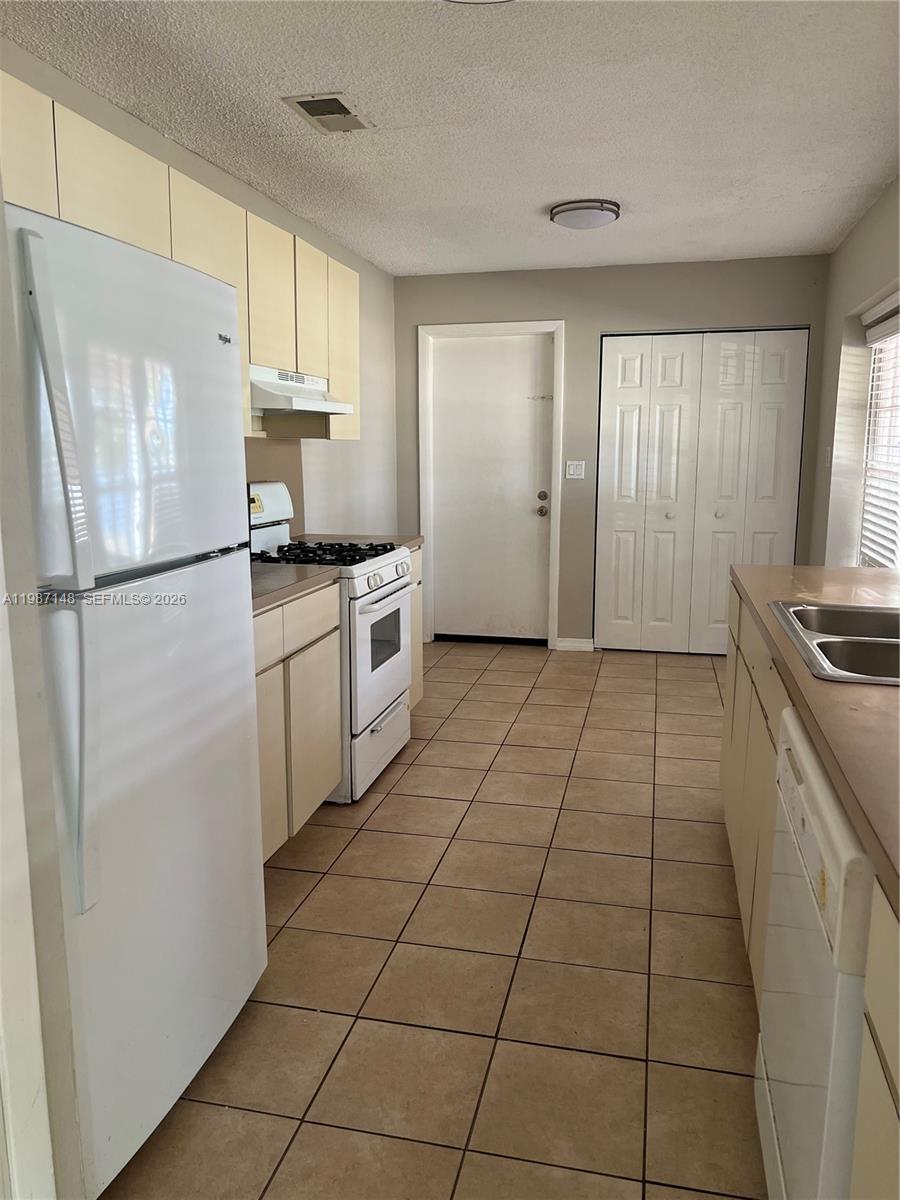 Undisclosed Address Miami, FL 33175