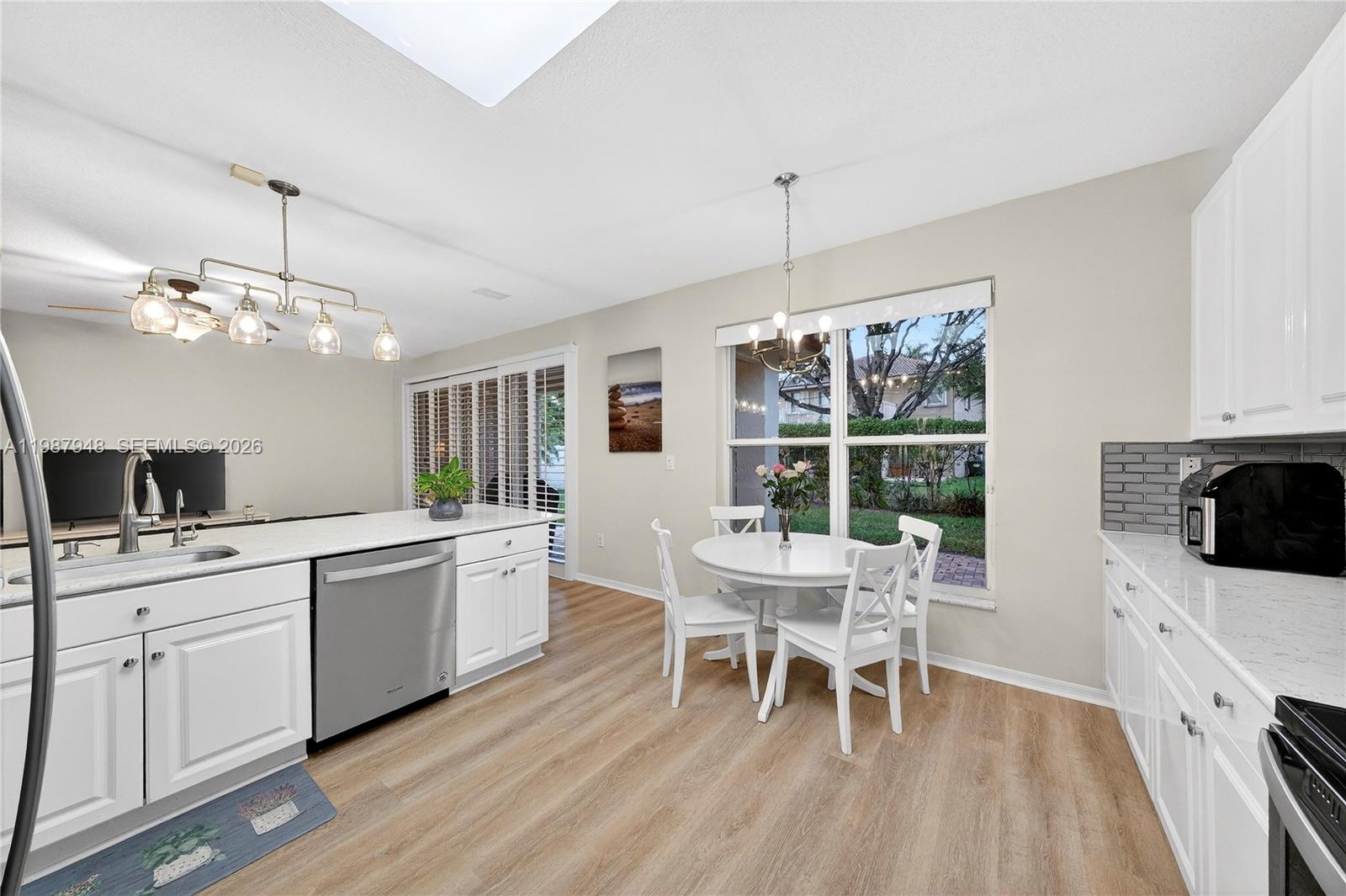 1511 NW 168th Ave Pembroke Pines, FL 33028