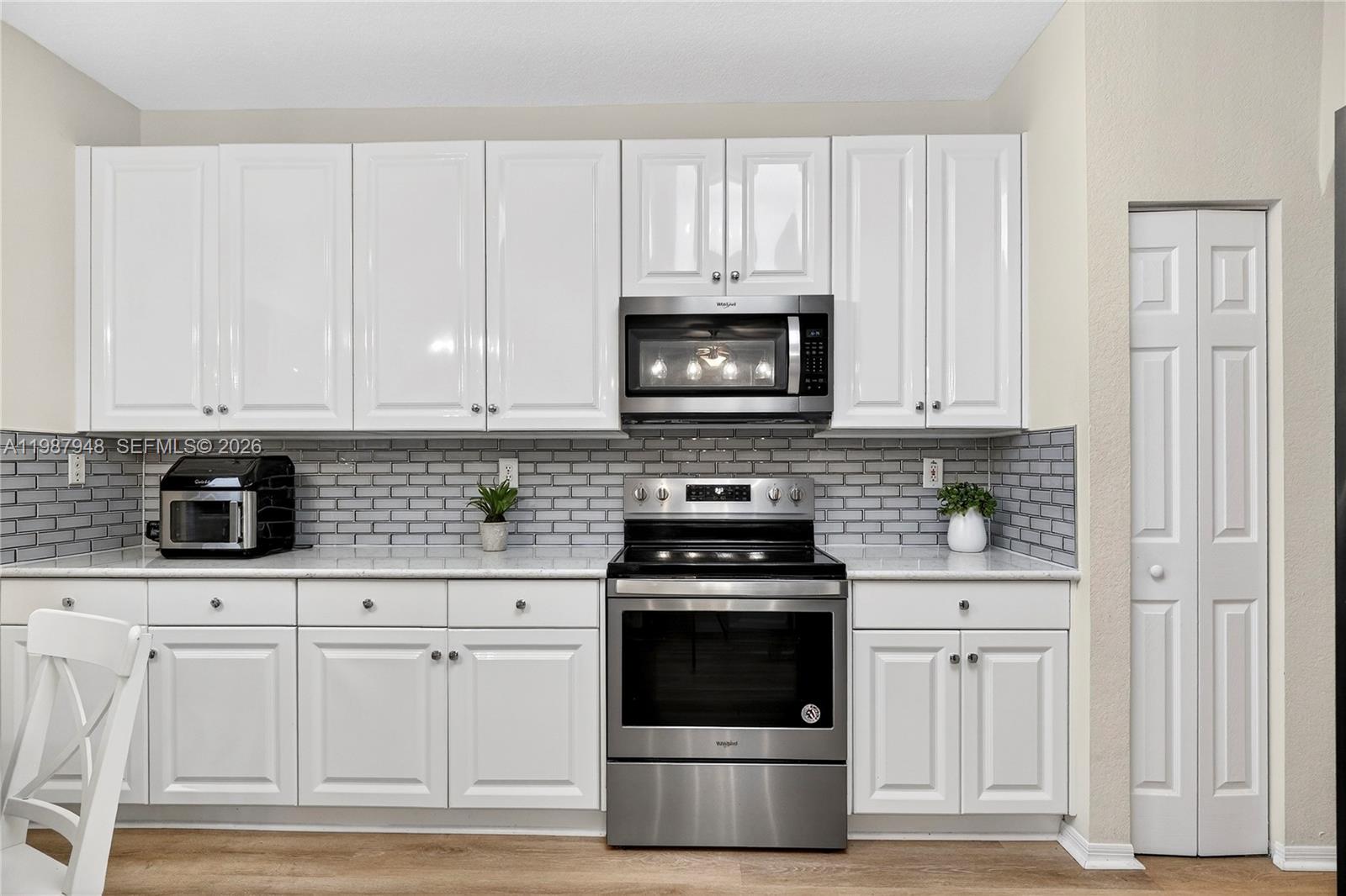 1511 NW 168th Ave Pembroke Pines, FL 33028