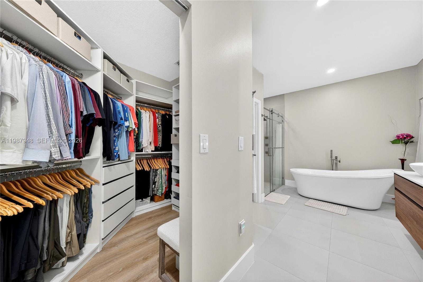 1511 NW 168th Ave Pembroke Pines, FL 33028