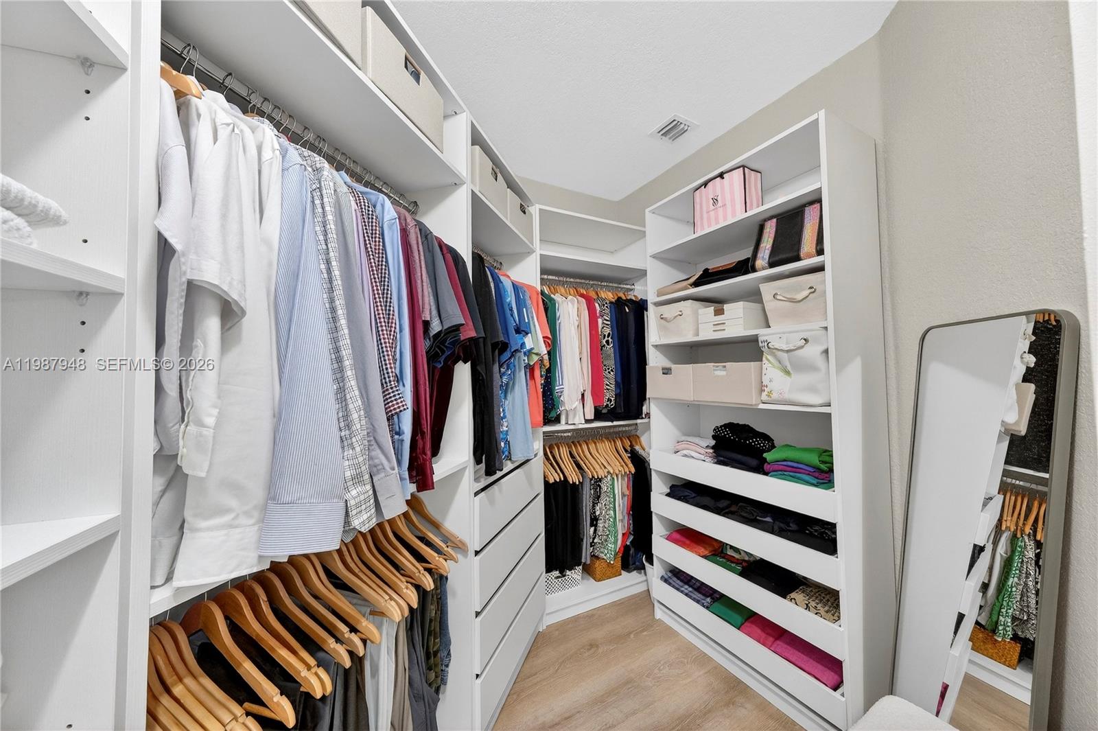 1511 NW 168th Ave Pembroke Pines, FL 33028