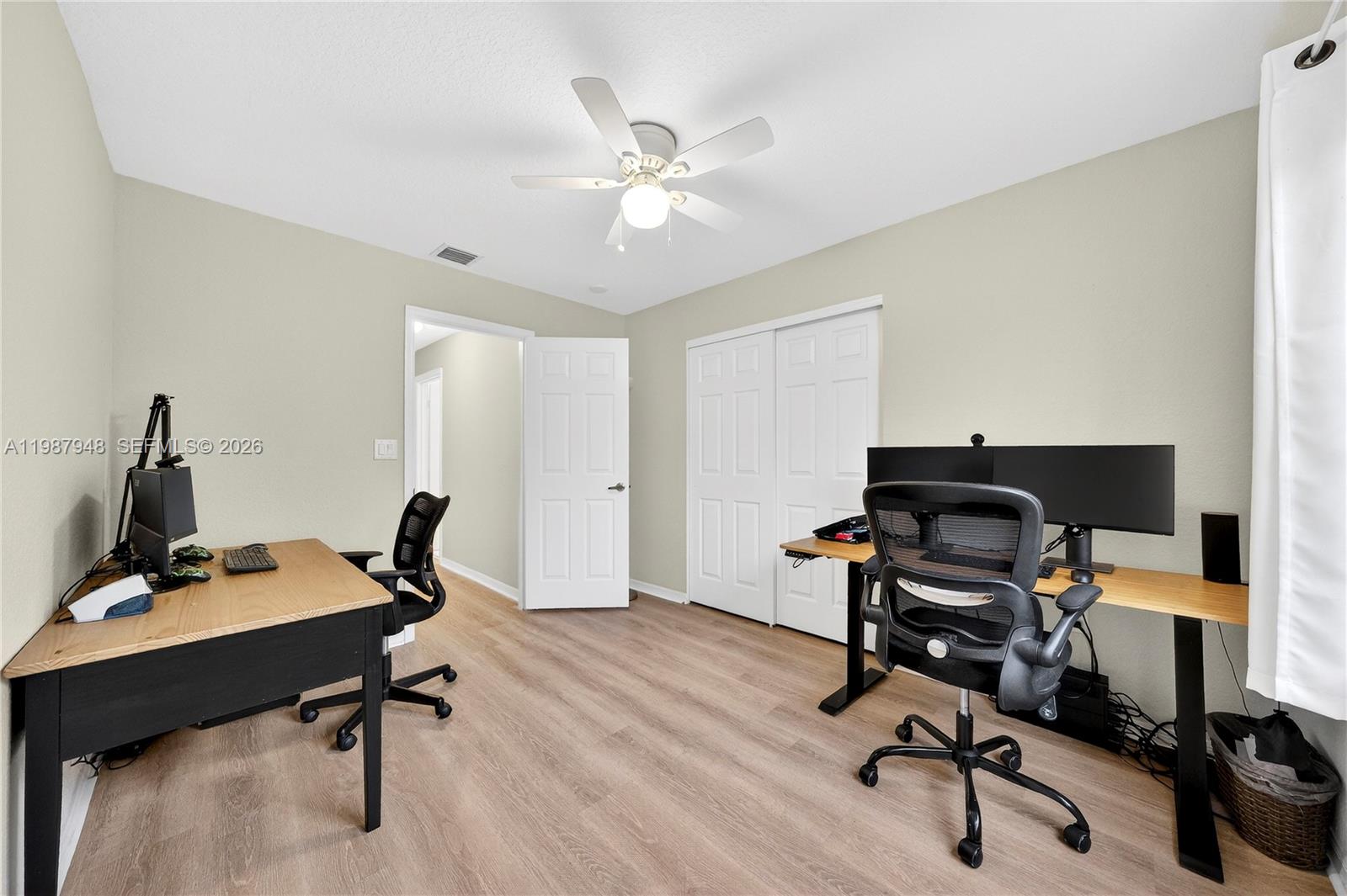 1511 NW 168th Ave Pembroke Pines, FL 33028