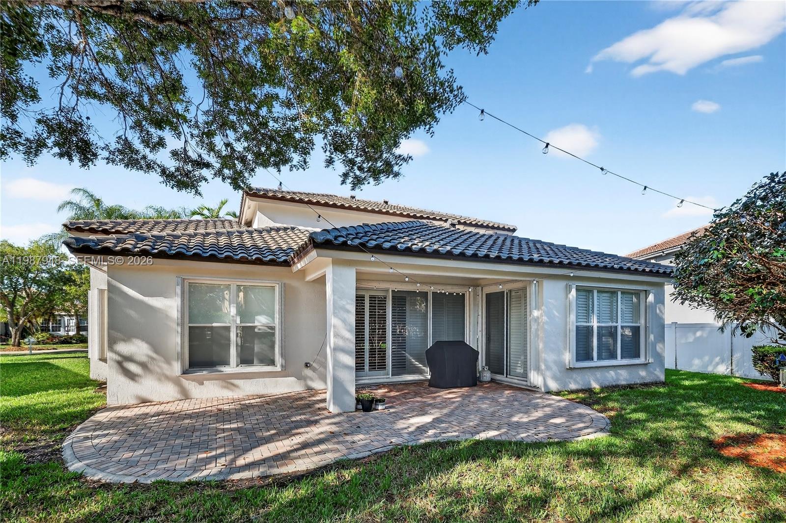 1511 NW 168th Ave Pembroke Pines, FL 33028