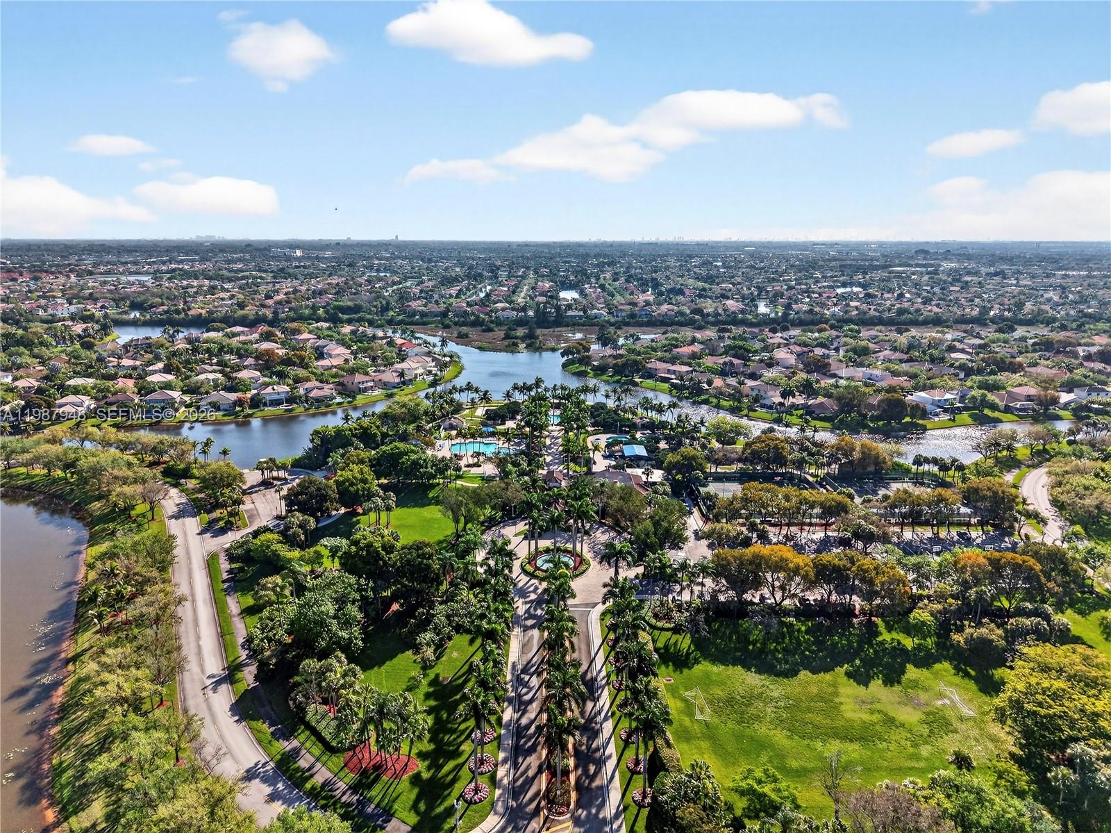 1511 NW 168th Ave Pembroke Pines, FL 33028