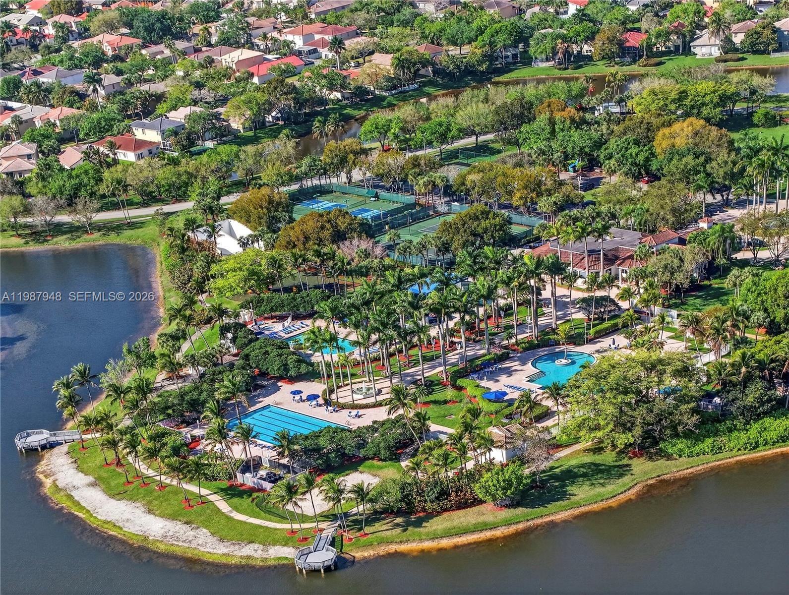 1511 NW 168th Ave Pembroke Pines, FL 33028