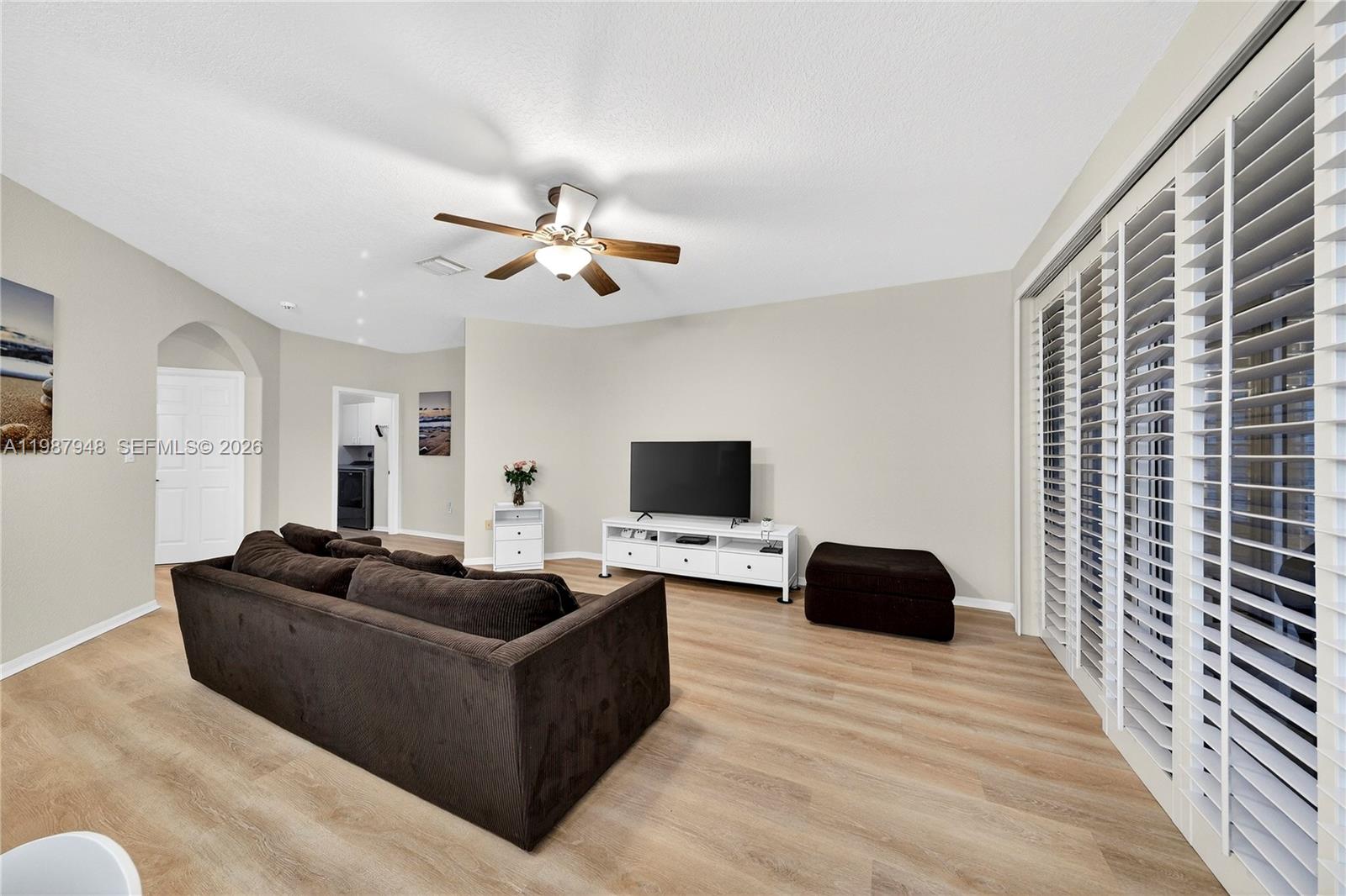 1511 NW 168th Ave Pembroke Pines, FL 33028