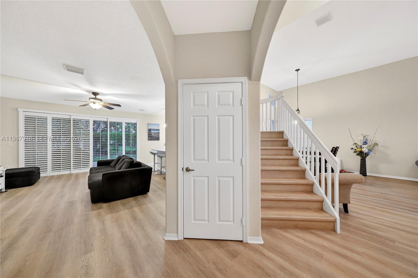 1511 NW 168th Ave Pembroke Pines, FL 33028