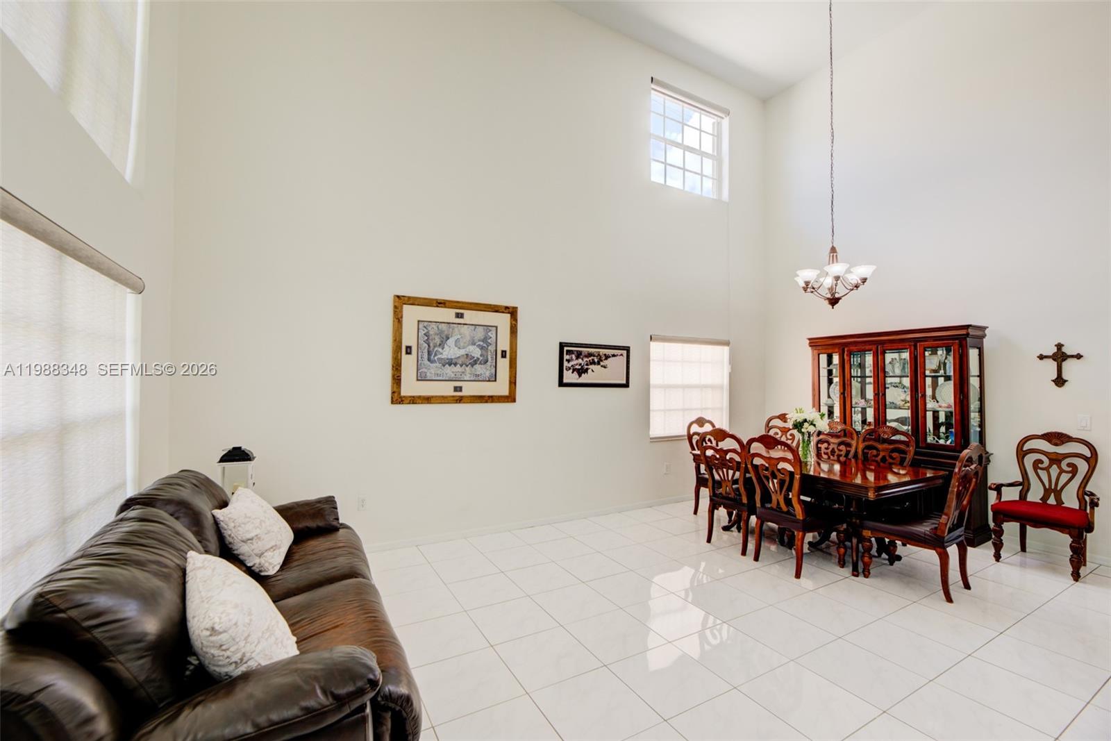 161 W Granada Ave Weston, FL 33326