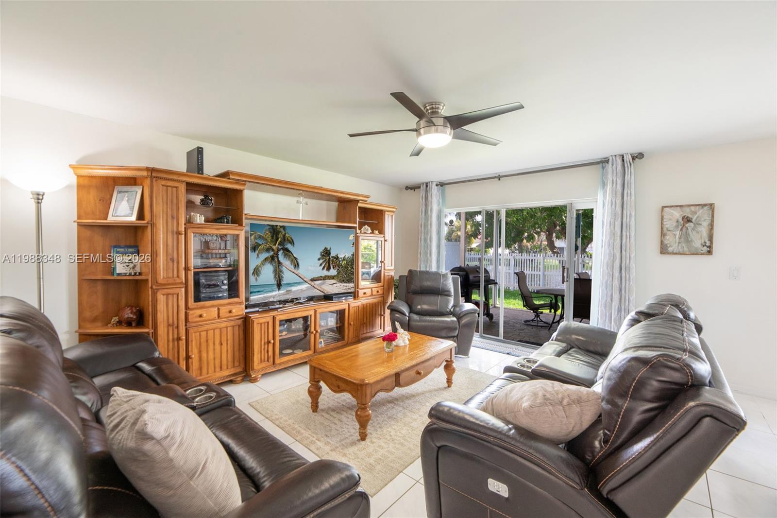 161 W Granada Ave Weston, FL 33326