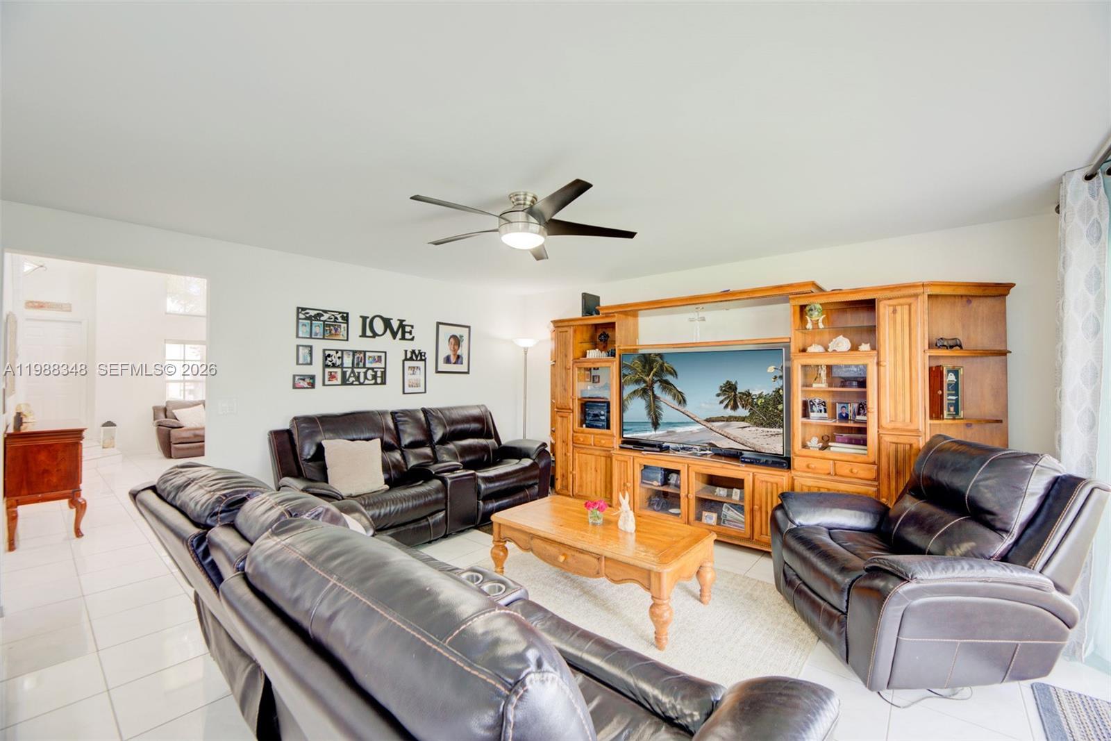 161 W Granada Ave Weston, FL 33326