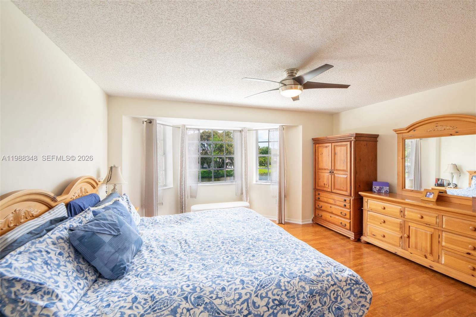 161 W Granada Ave Weston, FL 33326