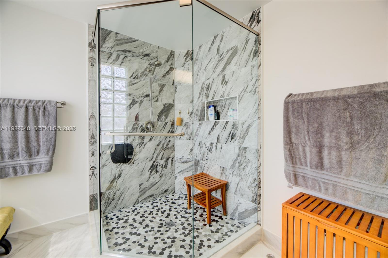 161 W Granada Ave Weston, FL 33326